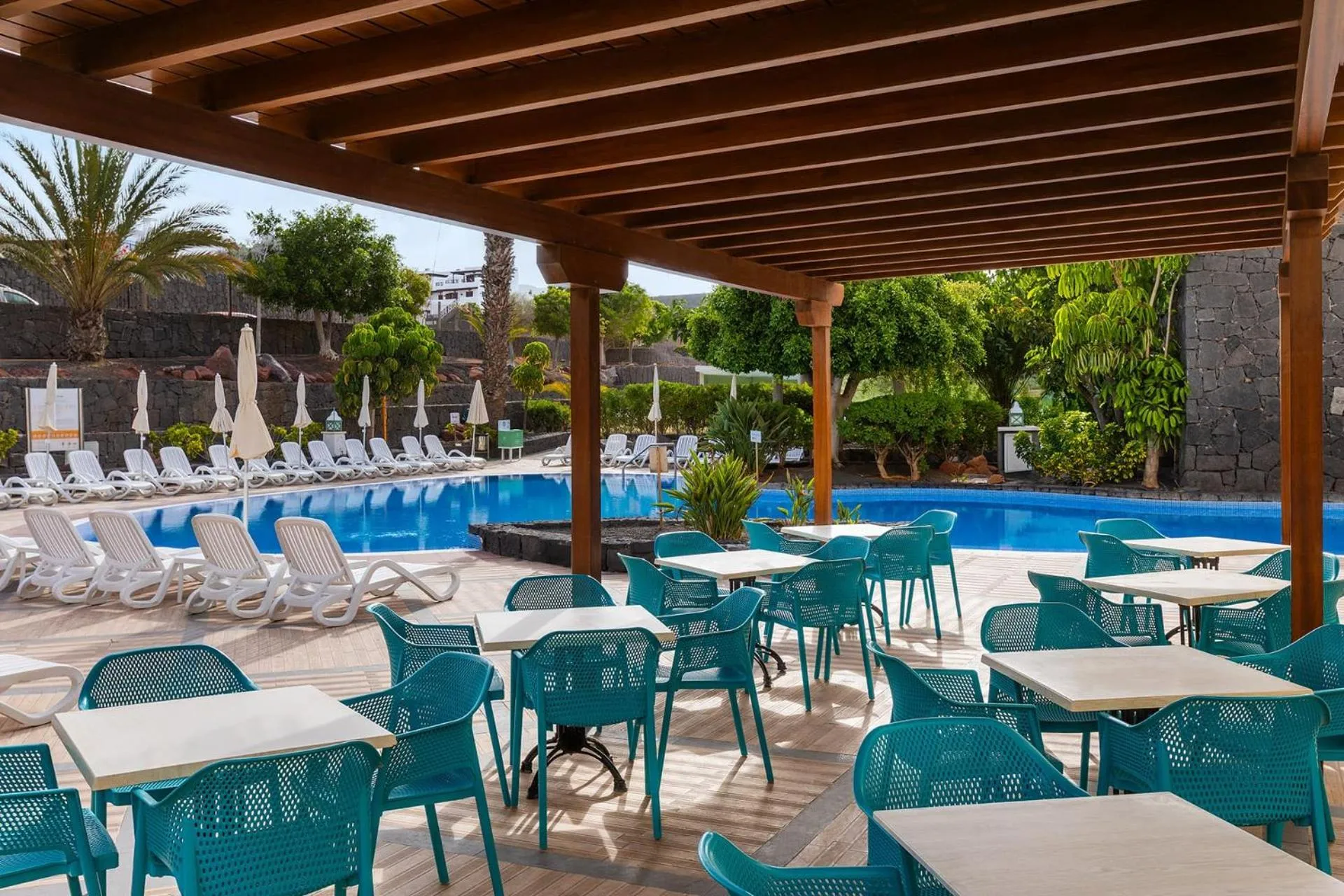 Restaurant/places to eat in Gran Castillo Tagoro Family & Fun Playa Blanca