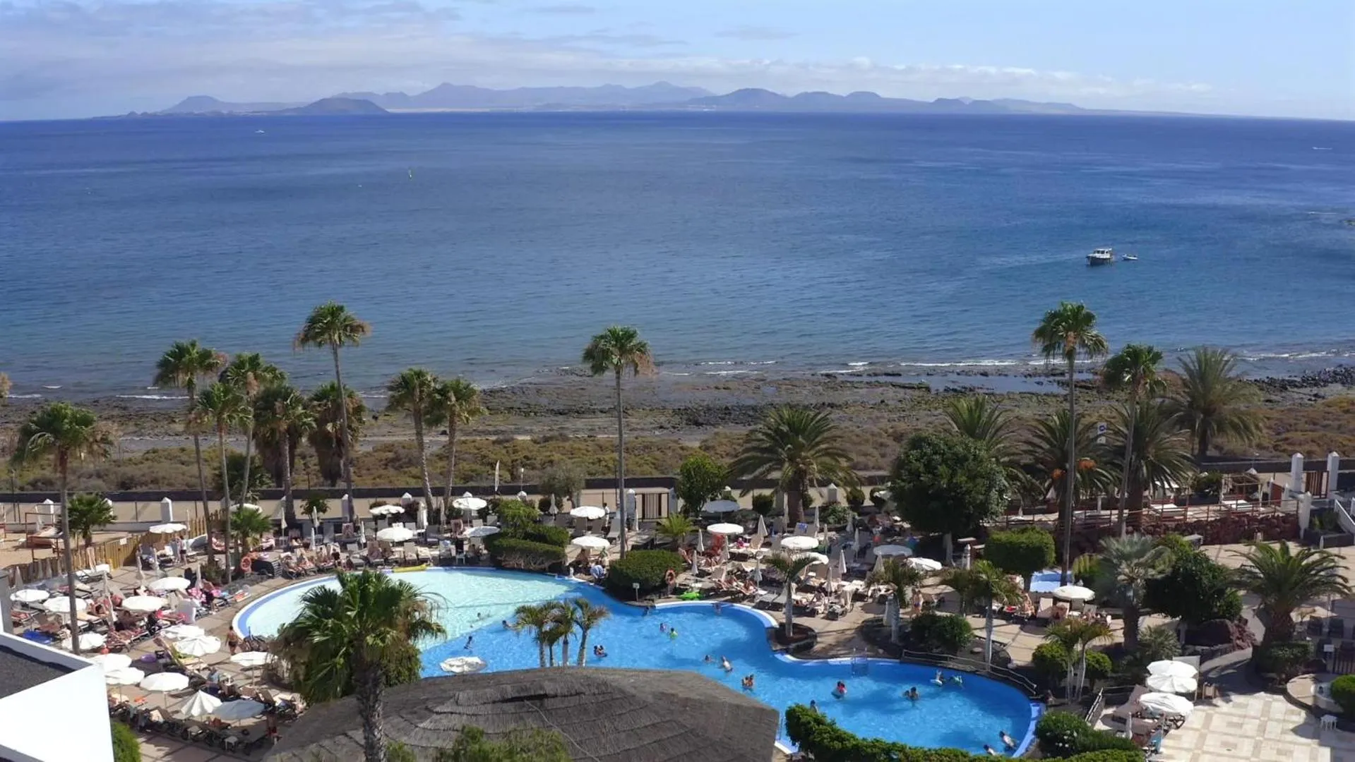 Swimming pool in Gran Castillo Tagoro Family & Fun Playa Blanca