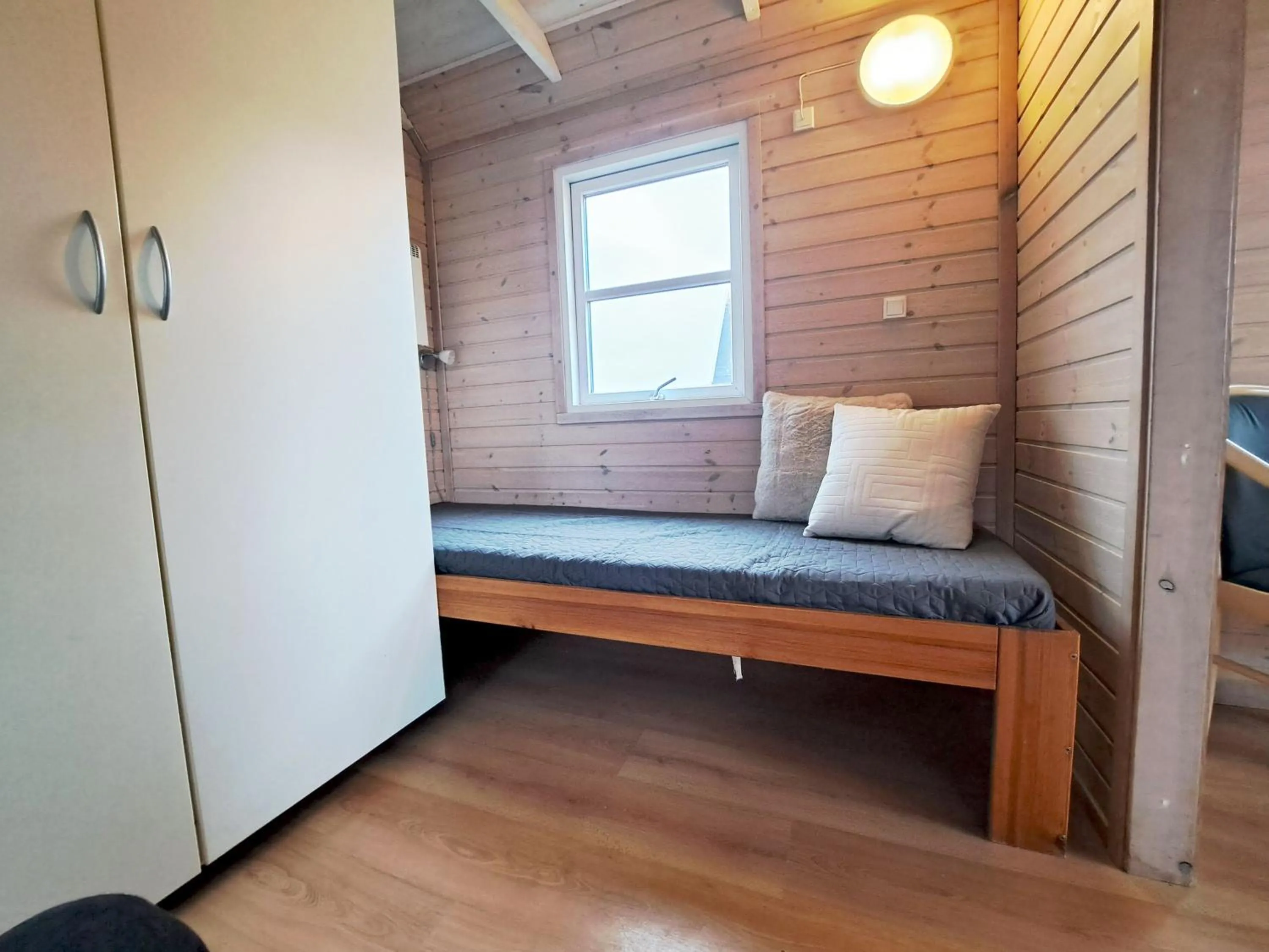 Bedroom, Bed in Toftum Bjerge Camping & Cottages