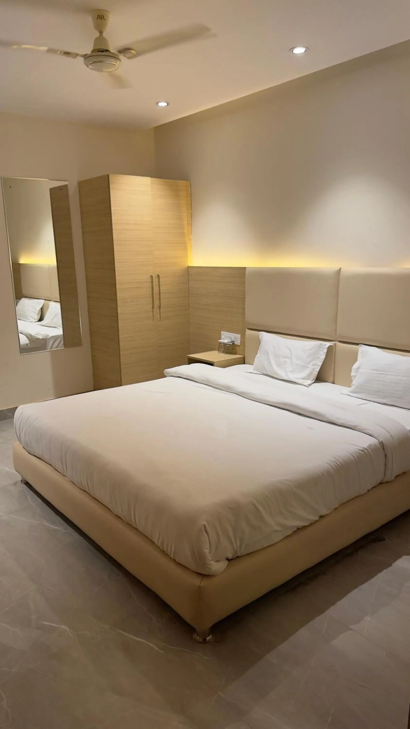 Bed in Hotel The Lotus