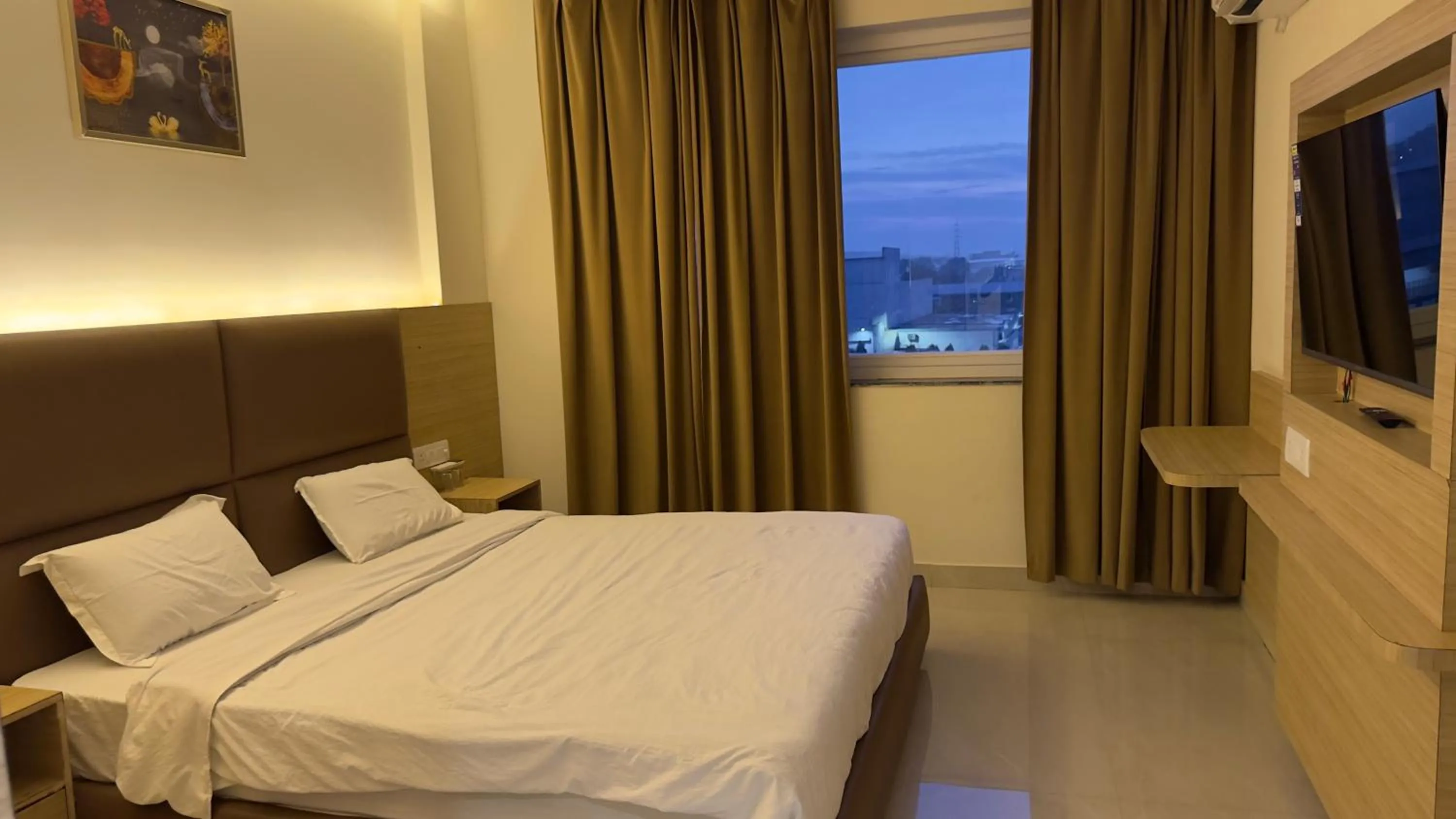 Bed in Hotel The Lotus
