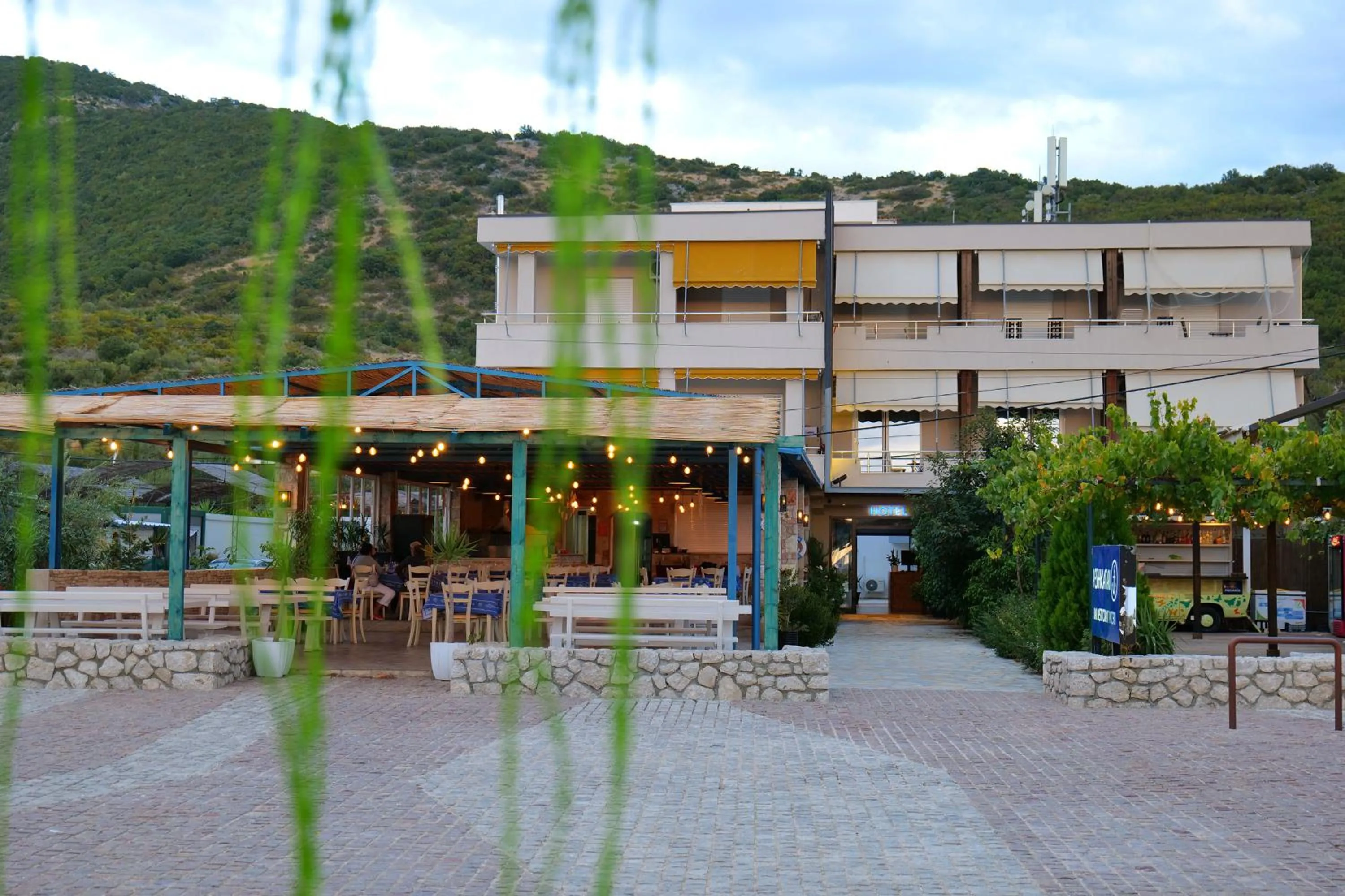 Property building in Hotel Jali