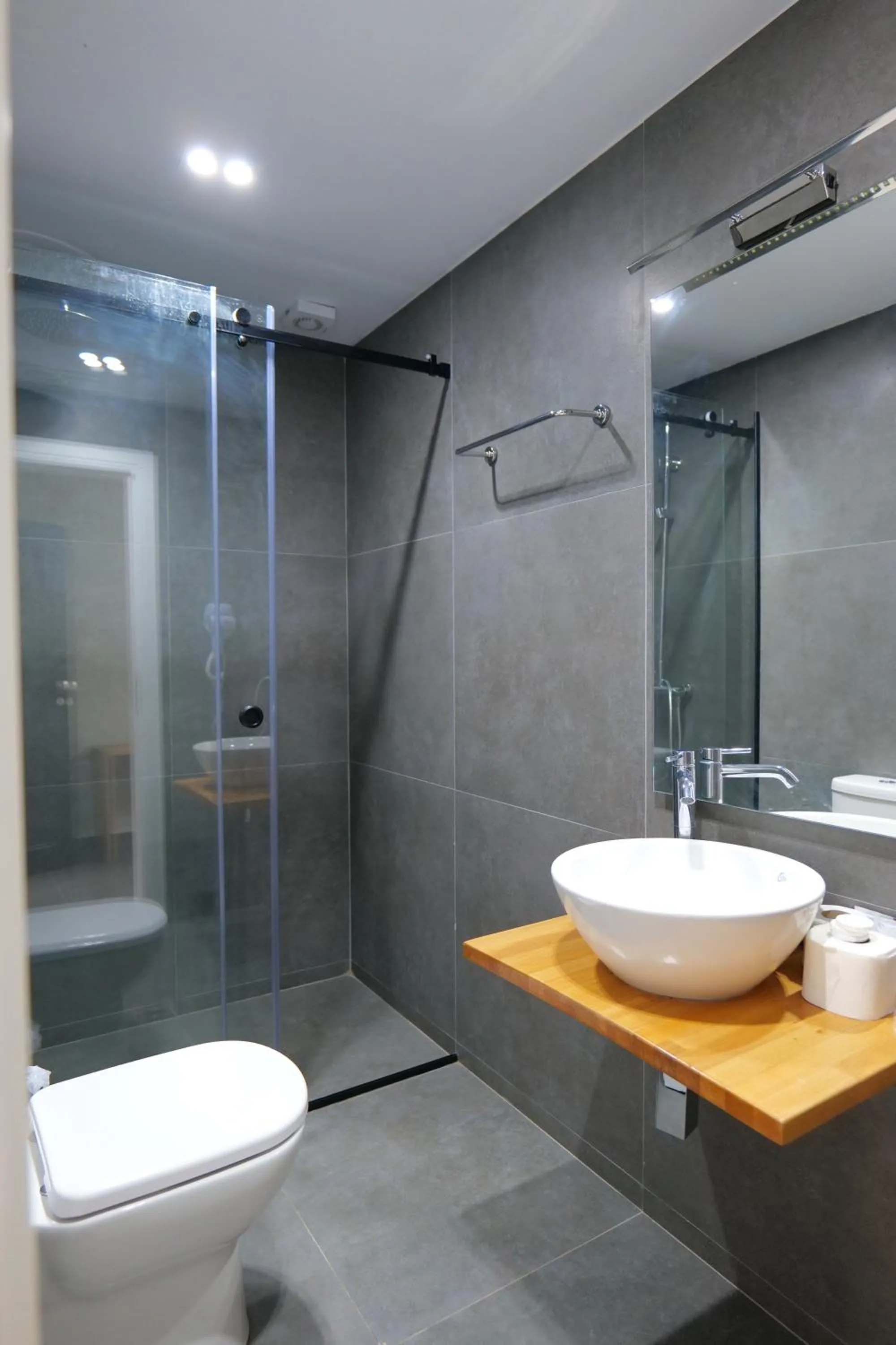 Bathroom in Hotel Jali