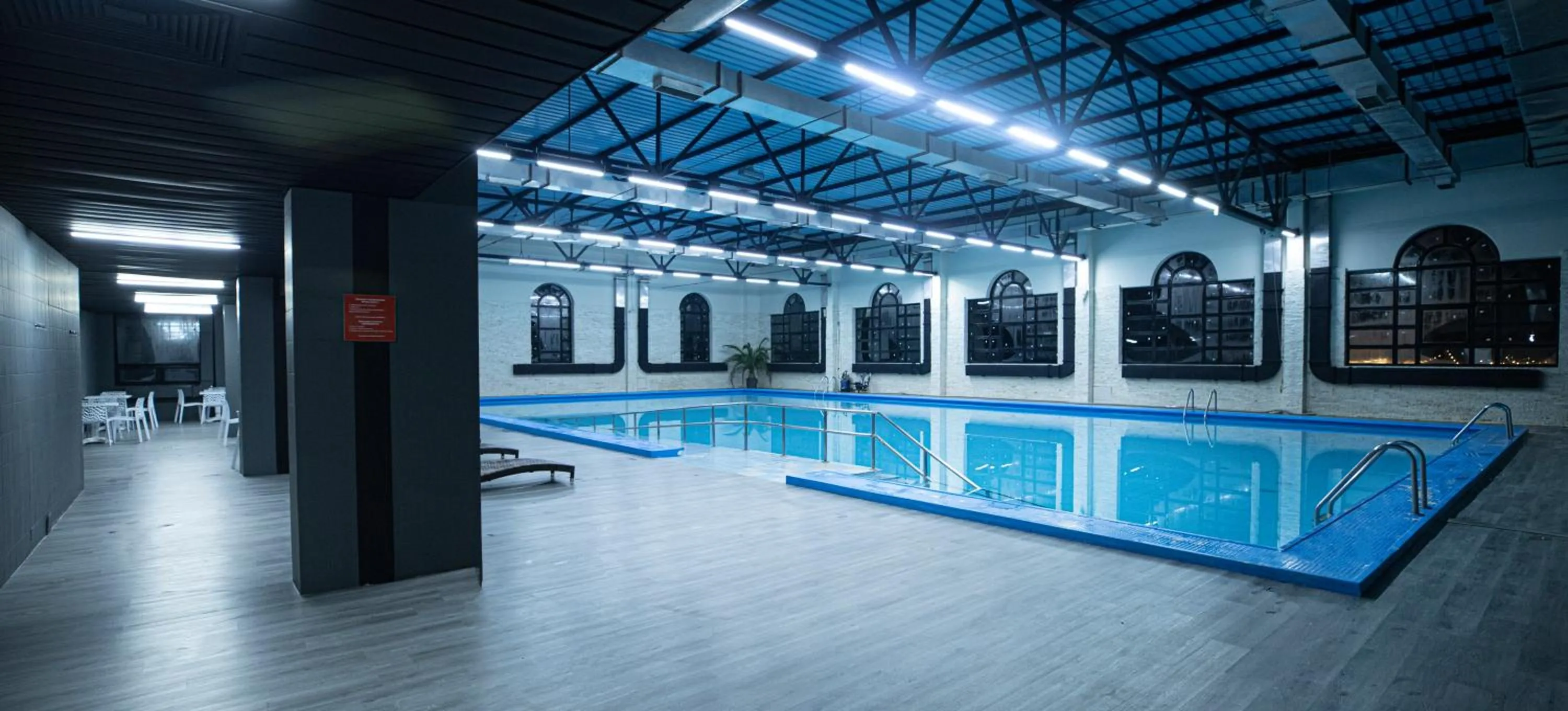 Swimming pool in Cross Apartments and Tours