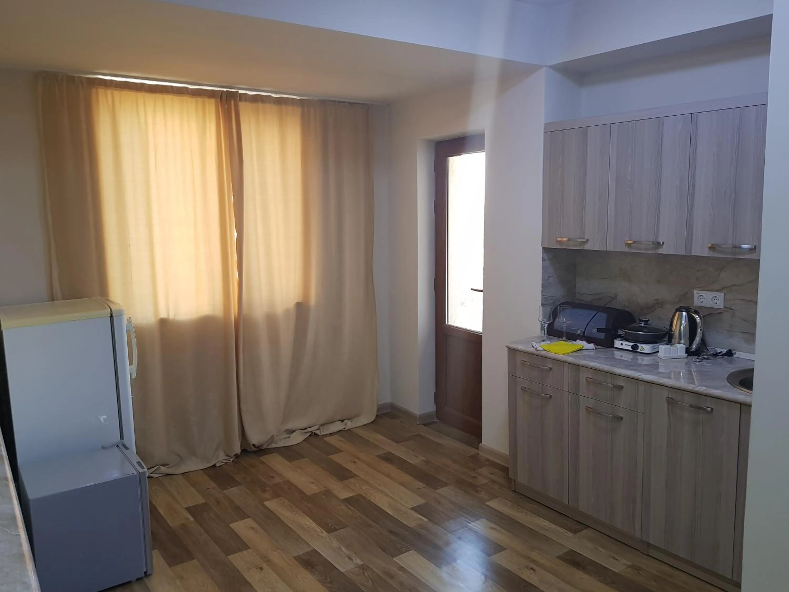 Kitchen or kitchenette in Cross Apartments and Tours