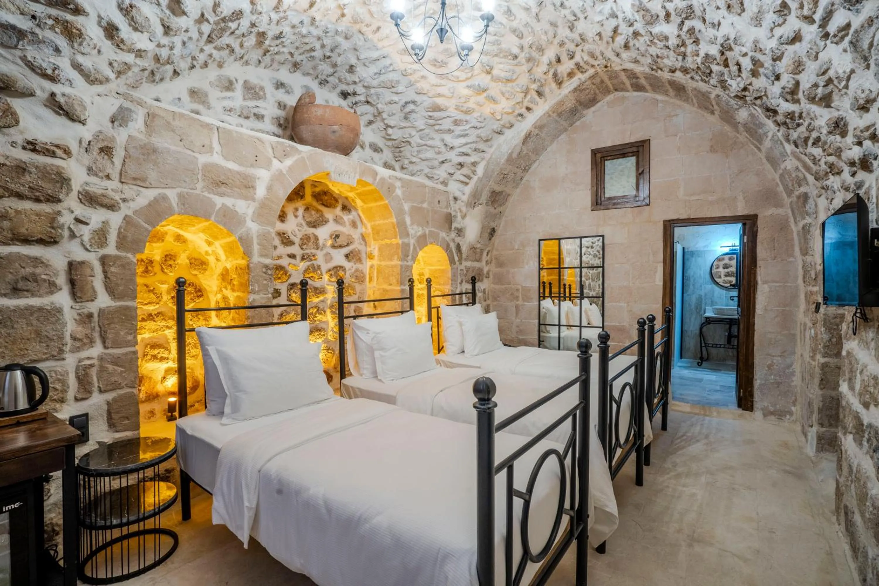 Bed in Maran House Mardin