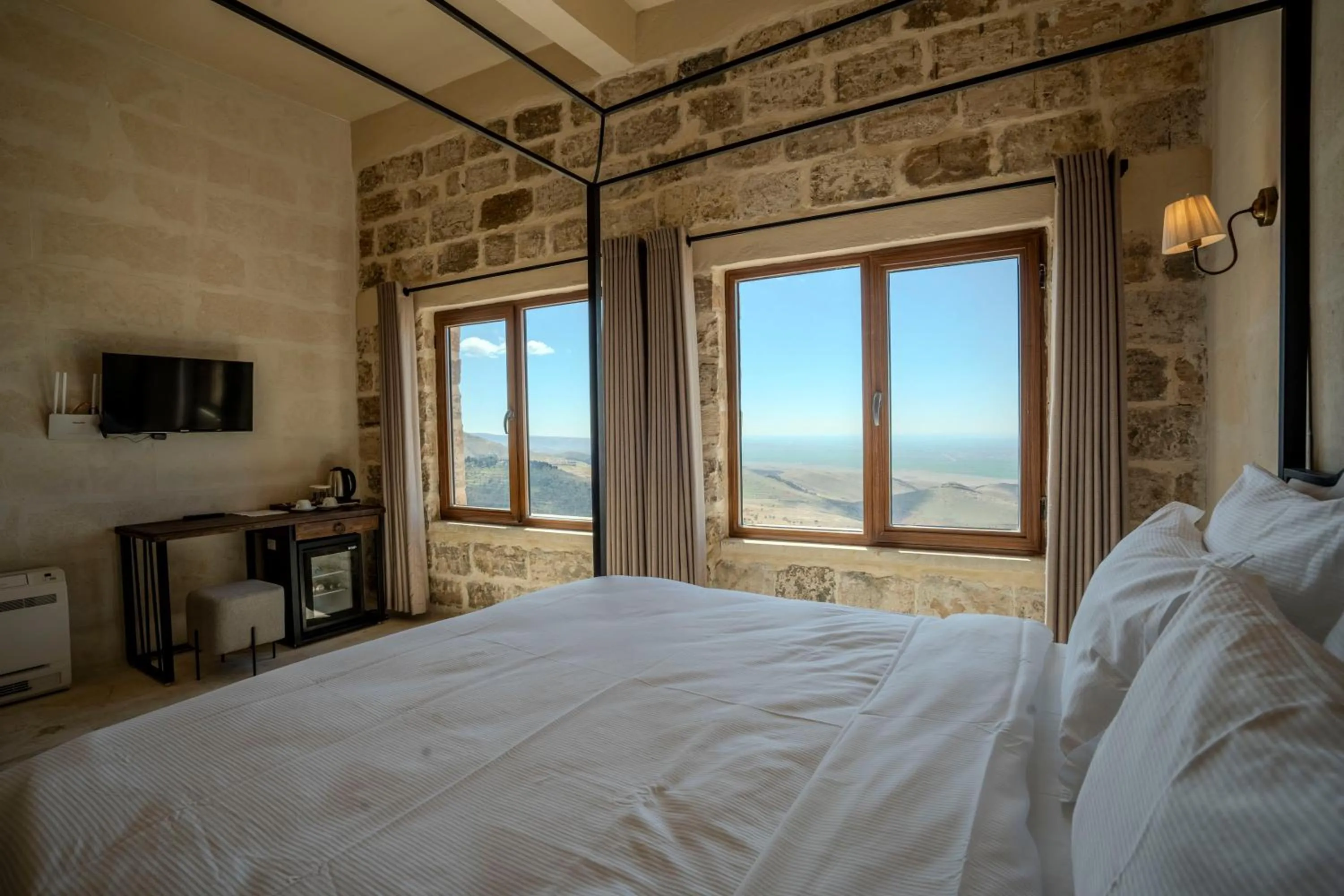 Bed in Maran House Mardin