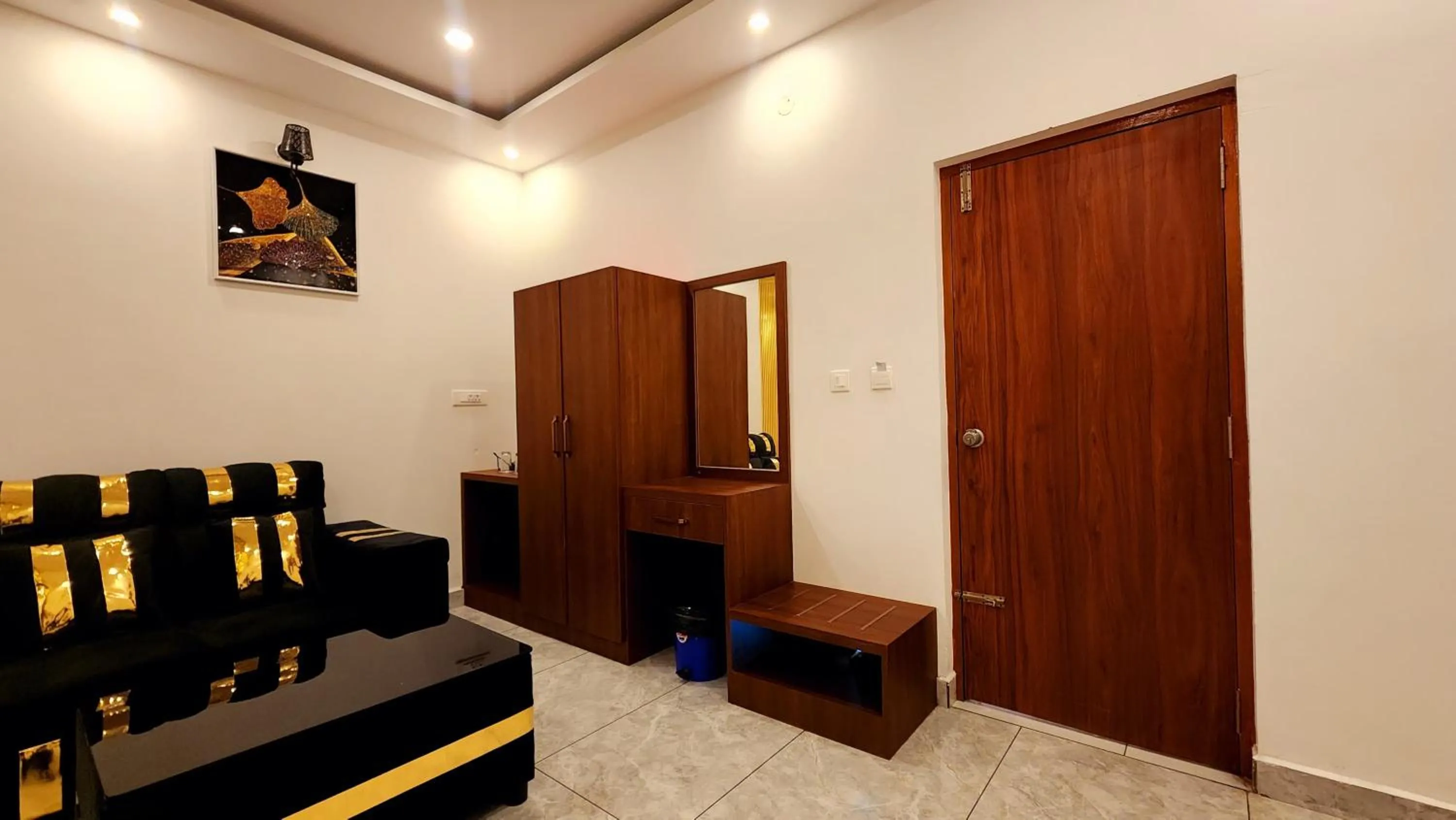 wardrobe in The Sky Hotel Coorg