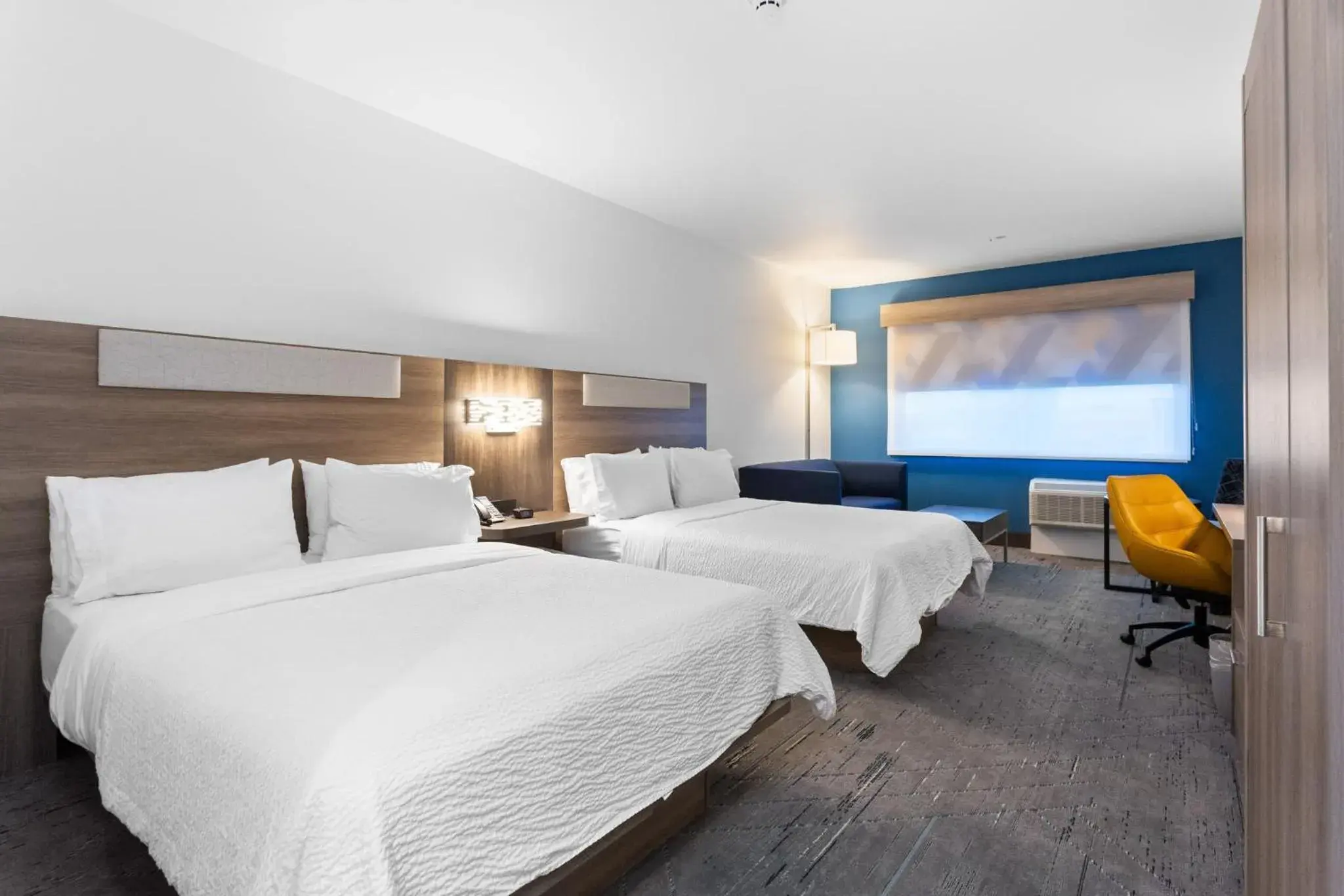 Photo of the whole room, Bed in Holiday Inn Express & Suites Waco Downtown by IHG Photo of the whole room, Bed in Holiday Inn Express & Suites Waco Downtown by IHG