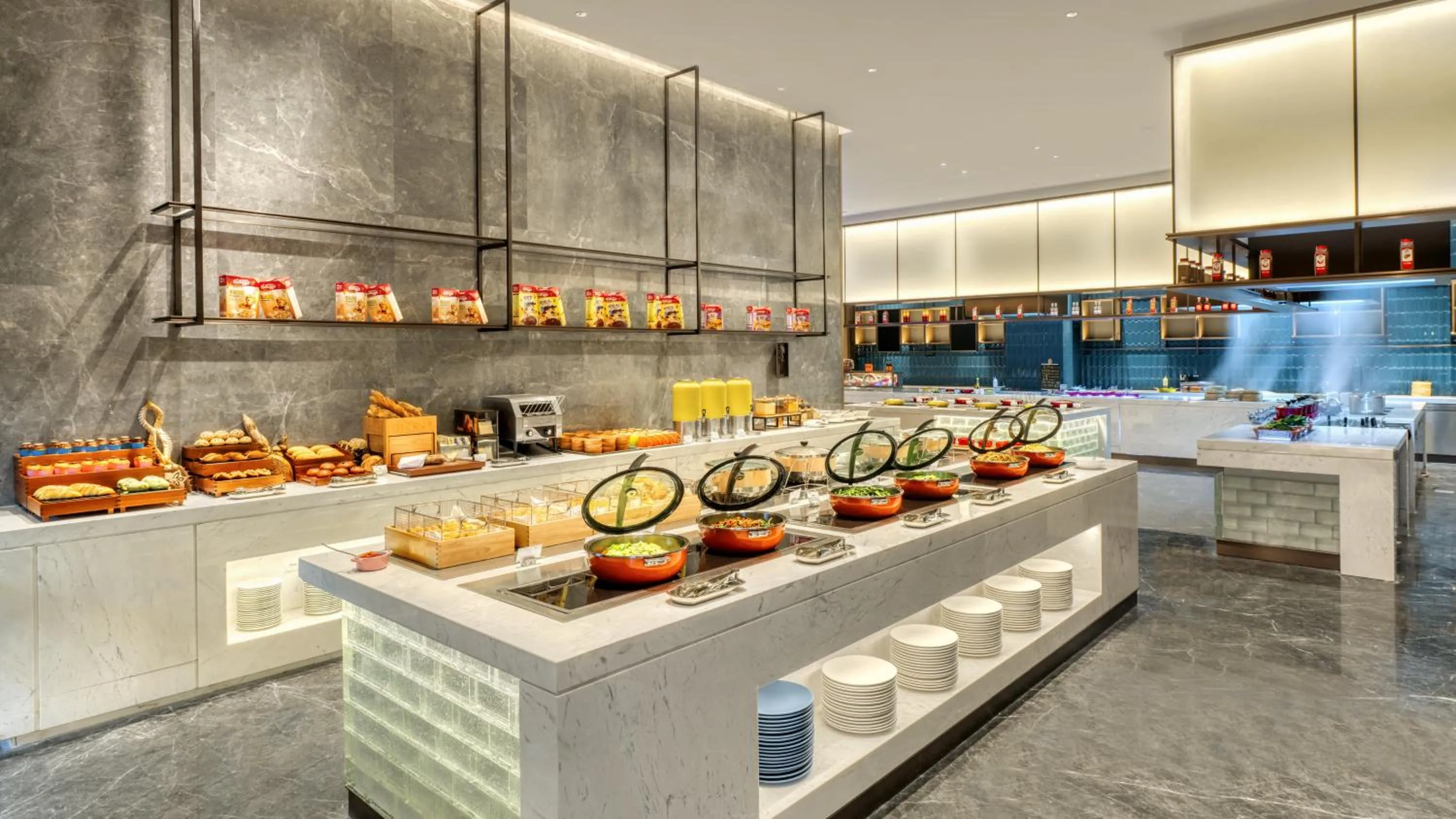 Breakfast in Holiday Inn Express Rugao City Center, an IHG Hotel