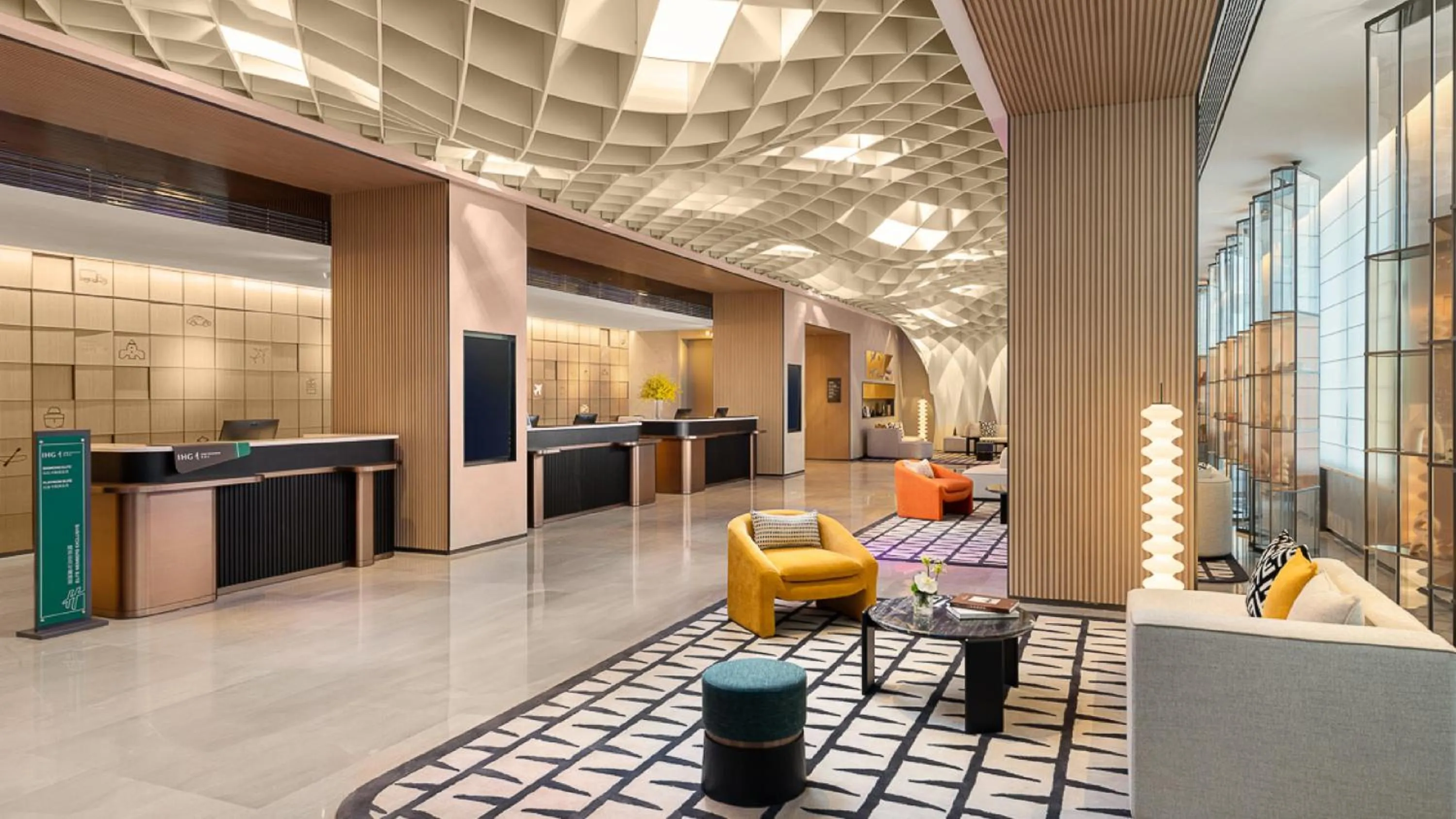 Property building in Holiday Inn Shanghai Pudong Airport, an IHG Hotel