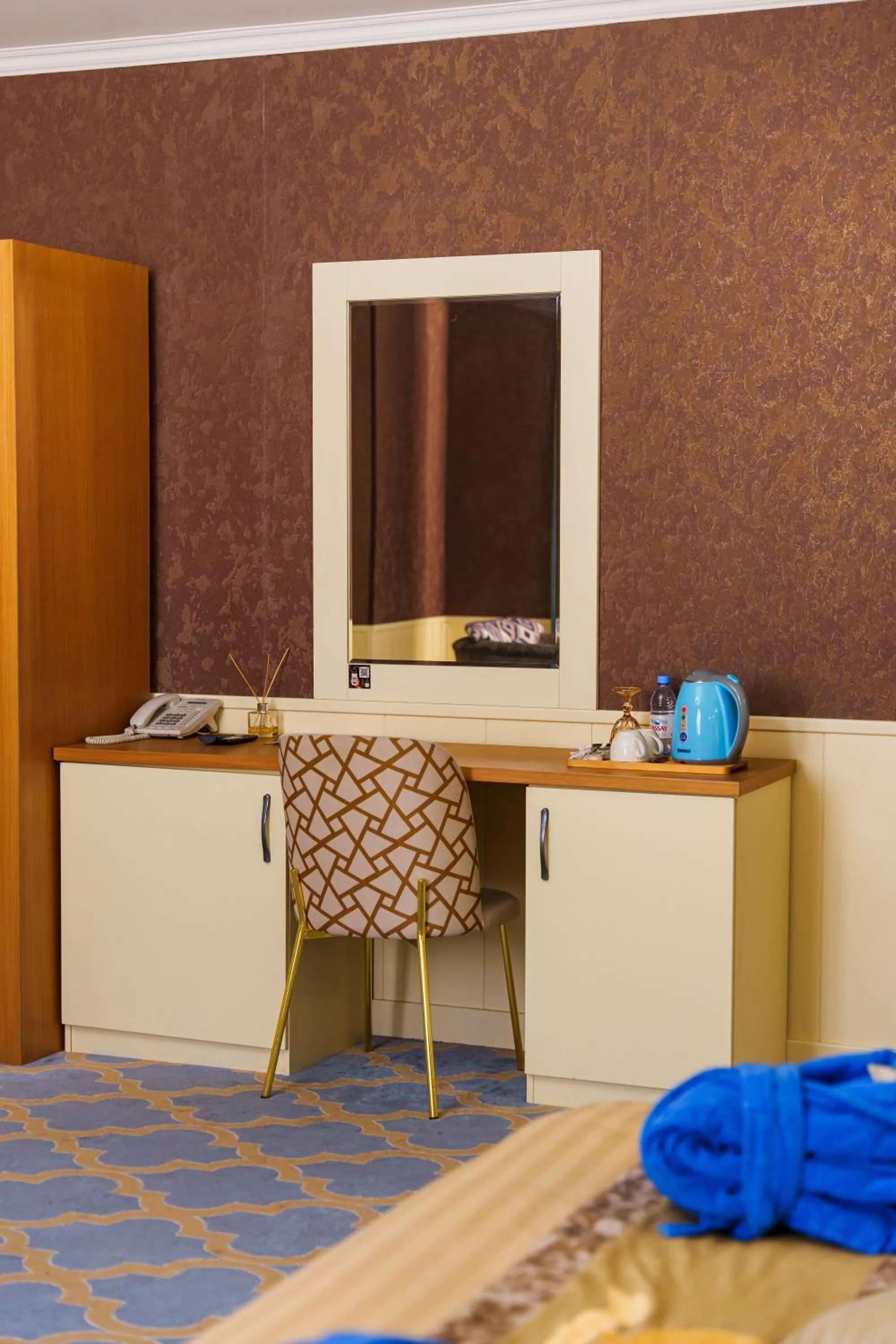 Kitchen or kitchenette in Almaty Grand Erbil Hotel