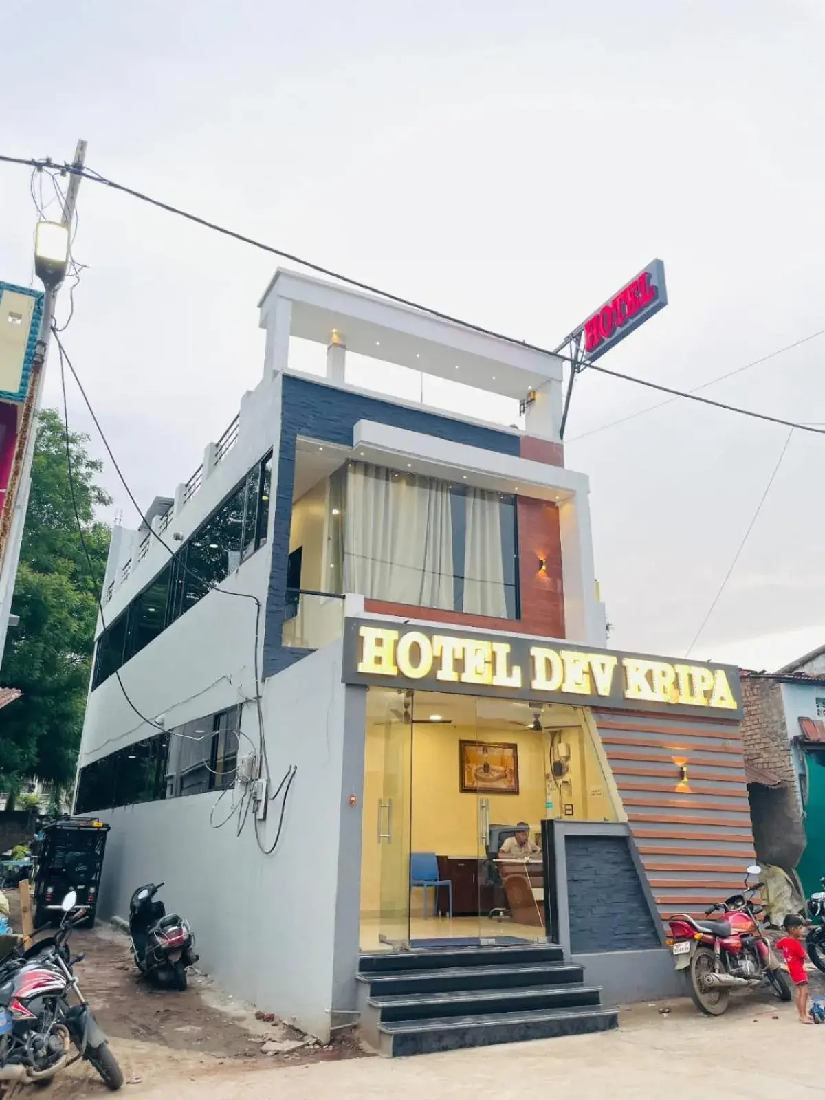 Property building in Hotel Dev Kripa Property building in Hotel Dev Kripa