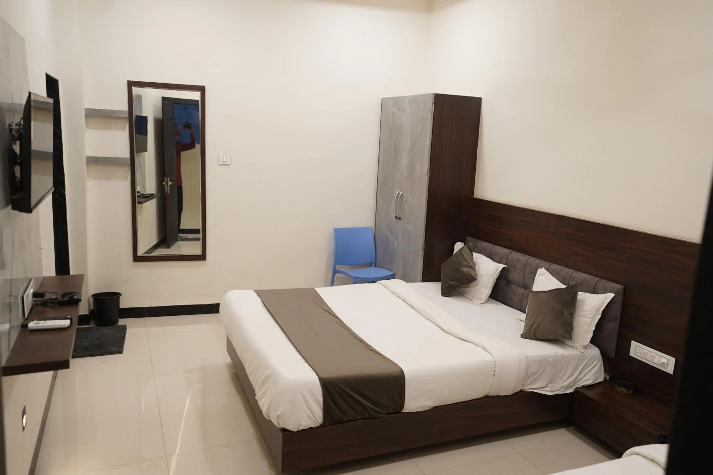 Bed in Hotel Dev Kripa