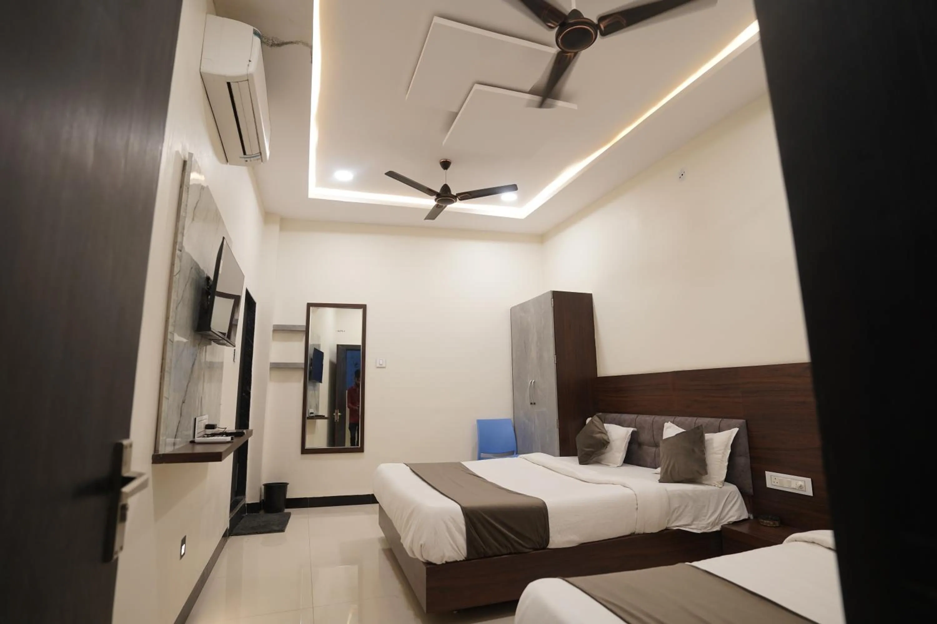 Bed in Hotel Dev Kripa