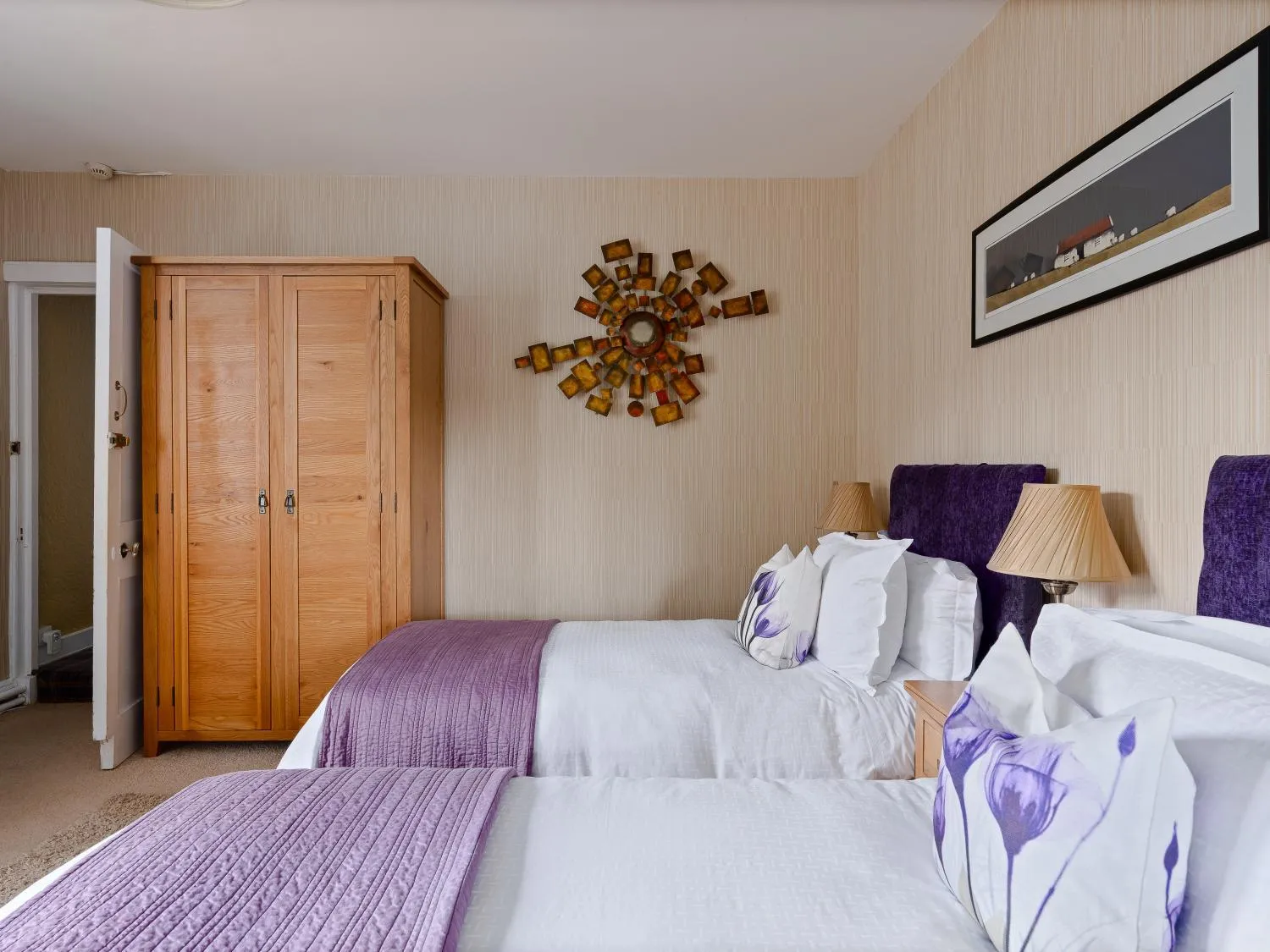 Bedroom, Bed in Ards House