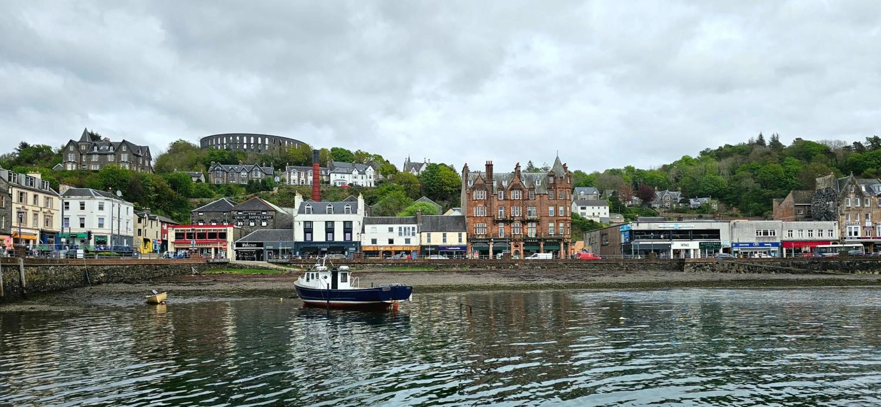 Nearby landmark in Ards House