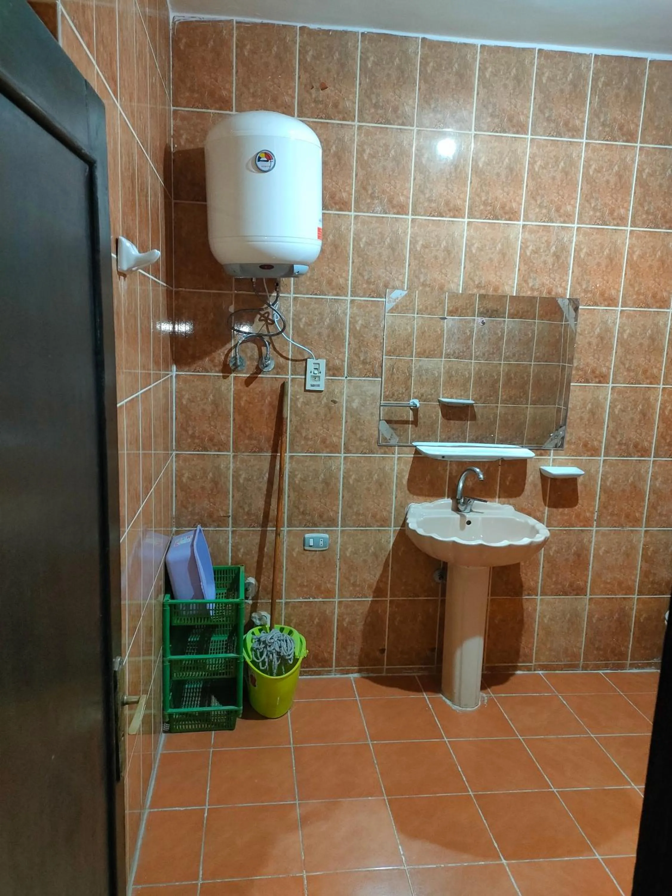 Bathroom in Al Dahar apartments Hurghada