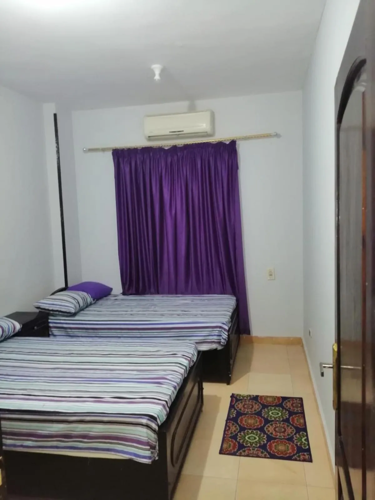 Bed in Al Dahar apartments Hurghada