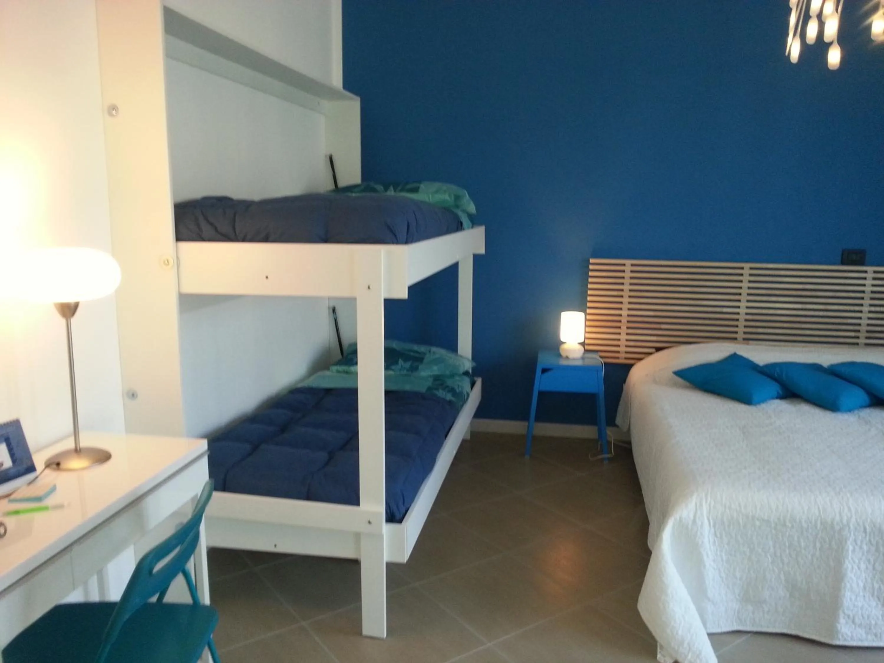 Shower, Bed in B&B LeTerrazze Boutique Hotel - Torino