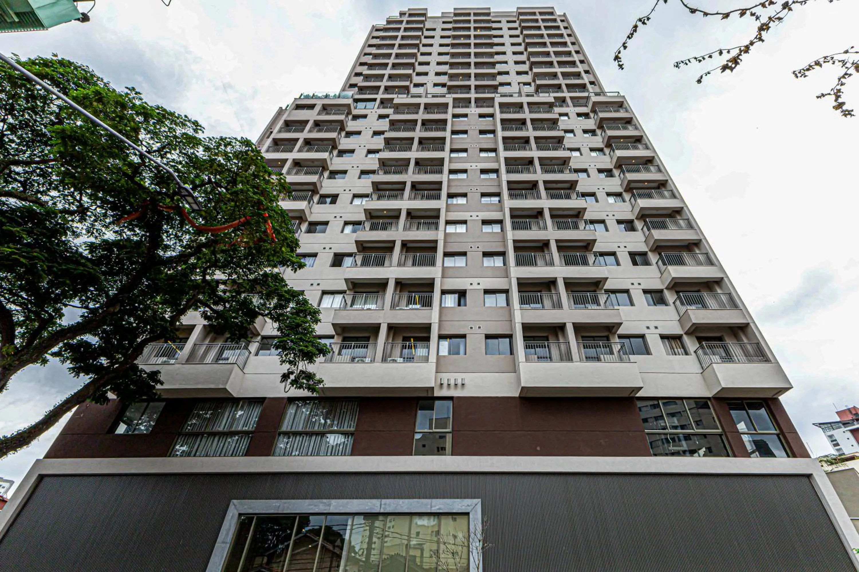 Property building in Charlie Santo Amaro - Piscina, Academia e Nota 9,2