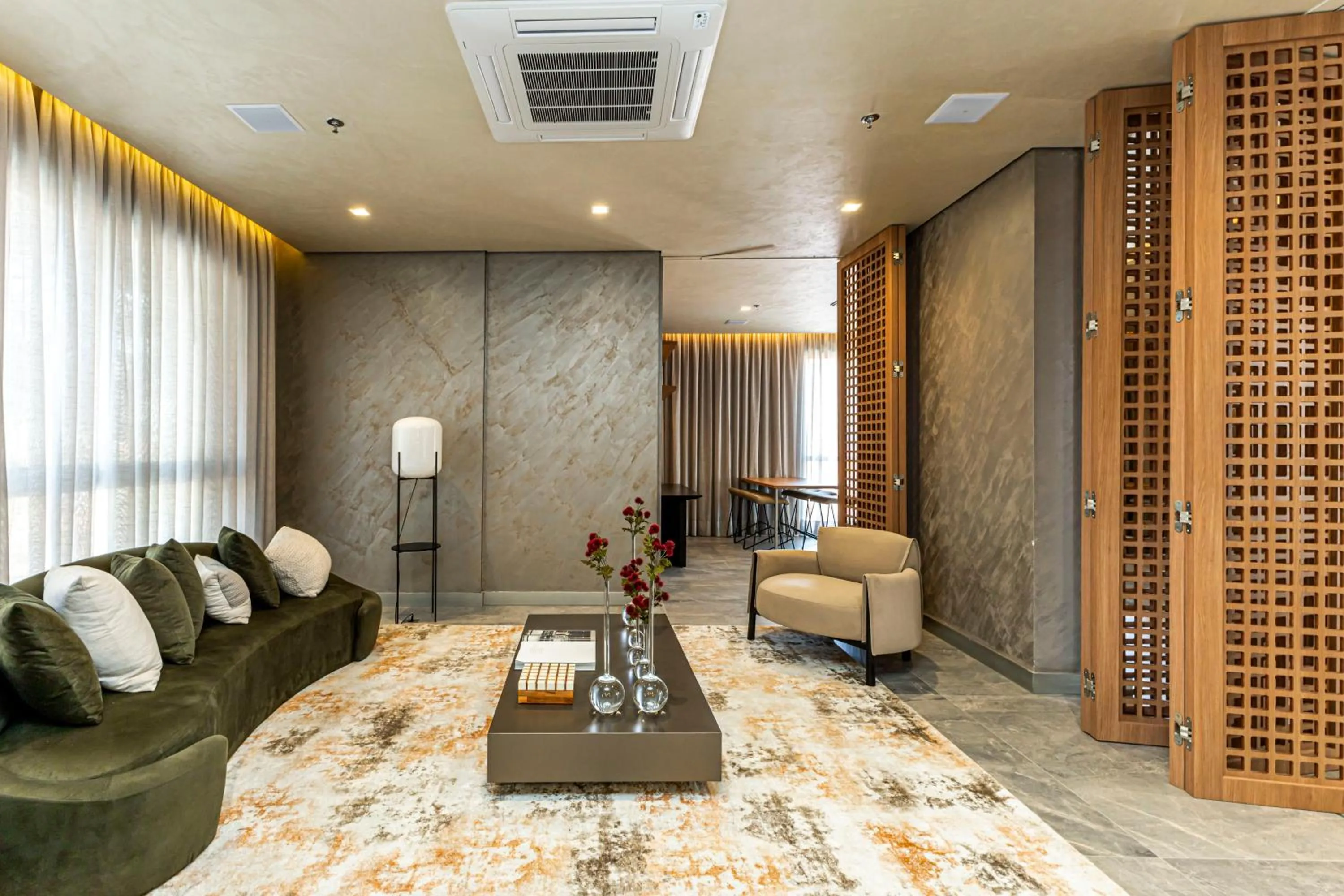 Property building in Charlie Santo Amaro - Piscina, Academia e Nota 9,2