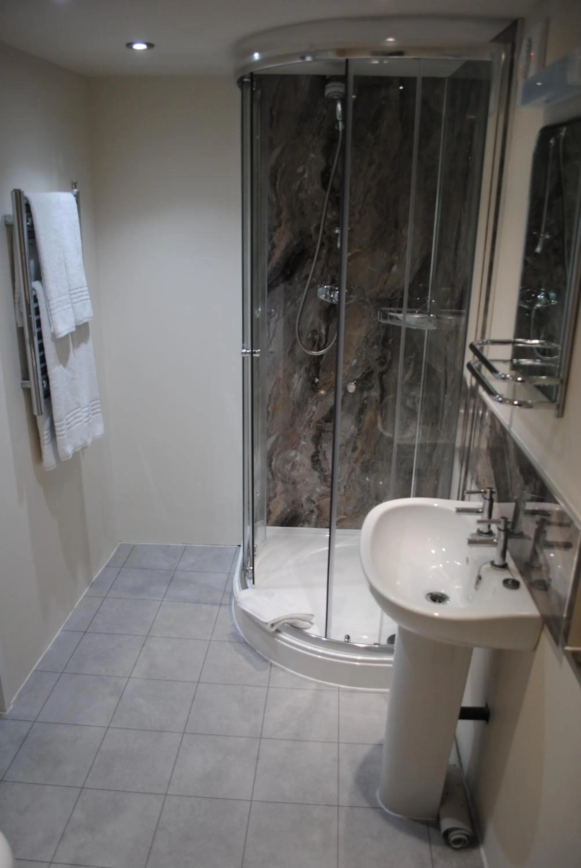 Bathroom in Sykes House