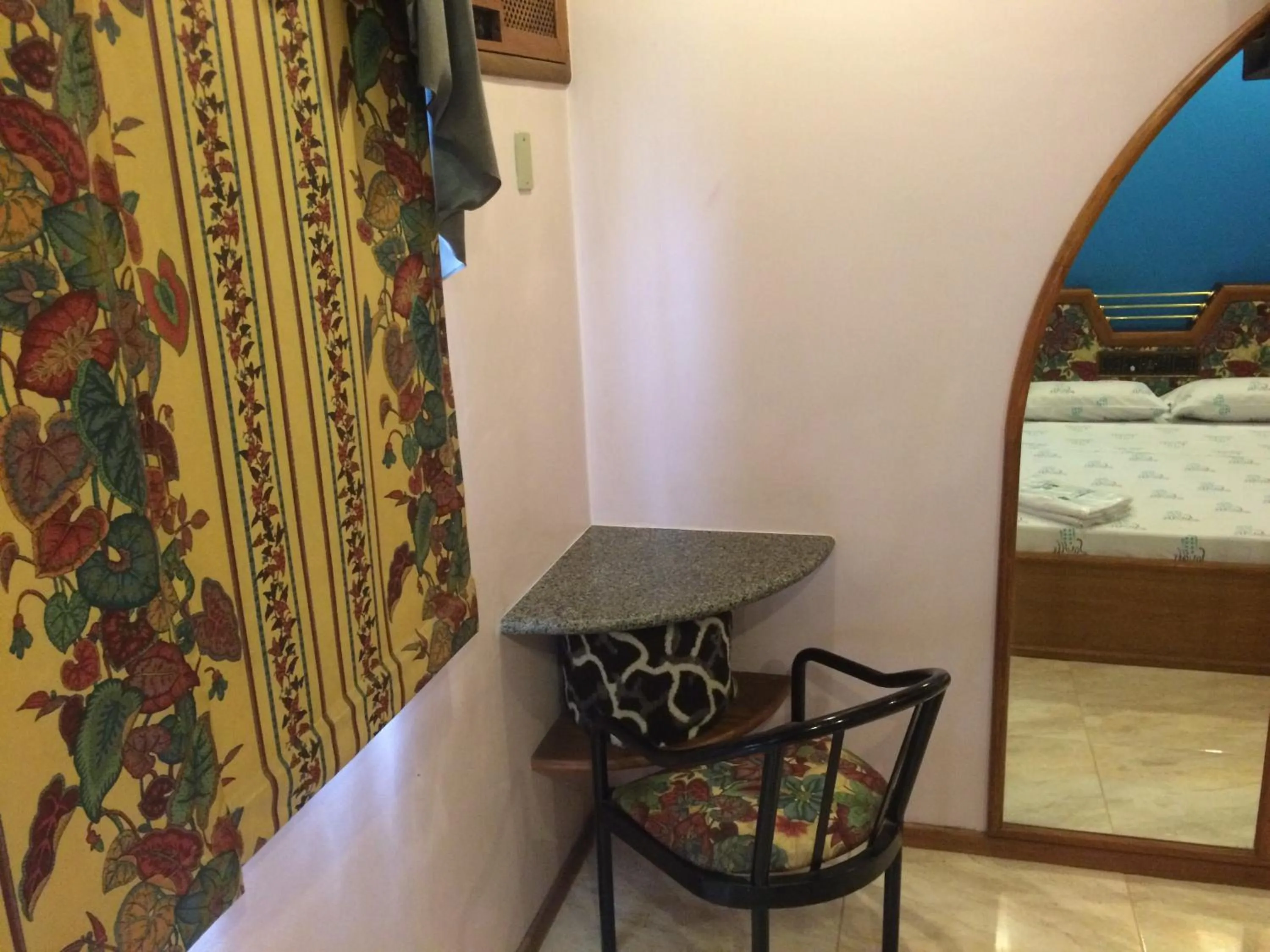 Decorative detail, Bed in Saville Hotel