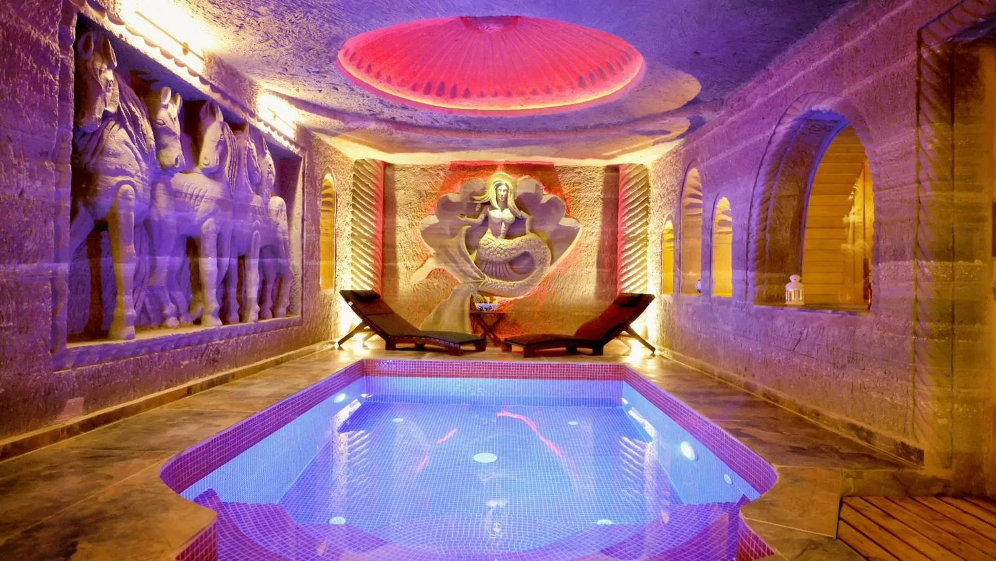 Swimming pool in Historical Goreme House