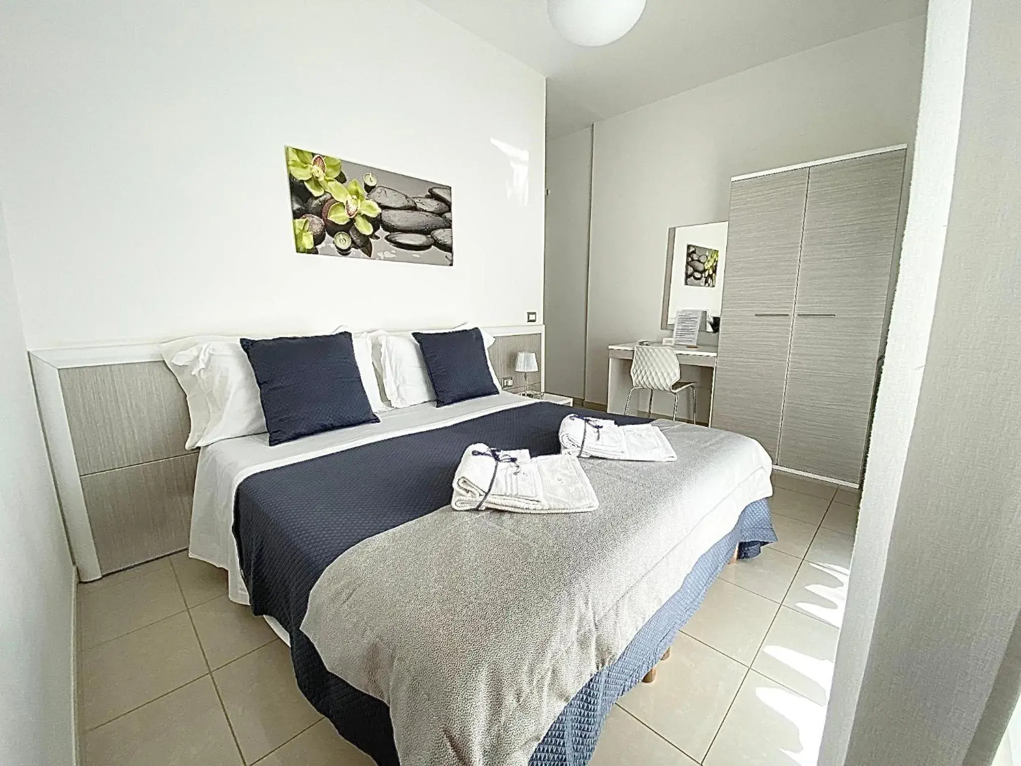 Standard Double or Twin Room with Balcony in B&B ARFE' Standard Double or Twin Room with Balcony in B&B ARFE'