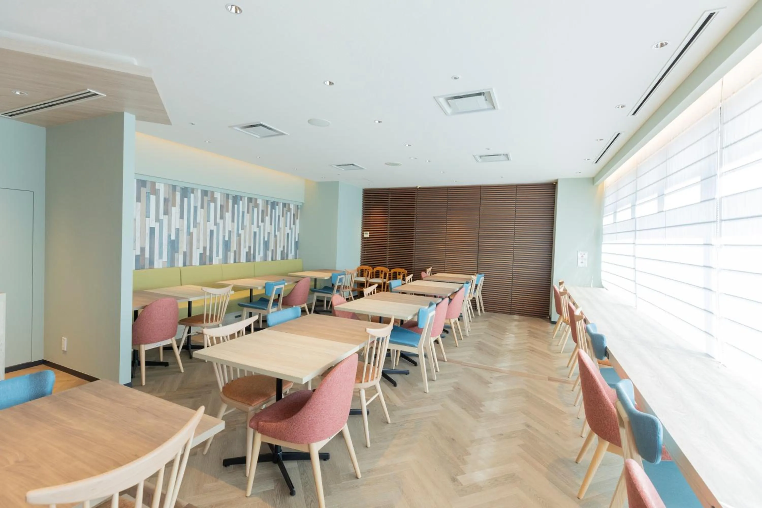 Restaurant/places to eat in Hiyori Hotel Osaka Suminoekoen Station