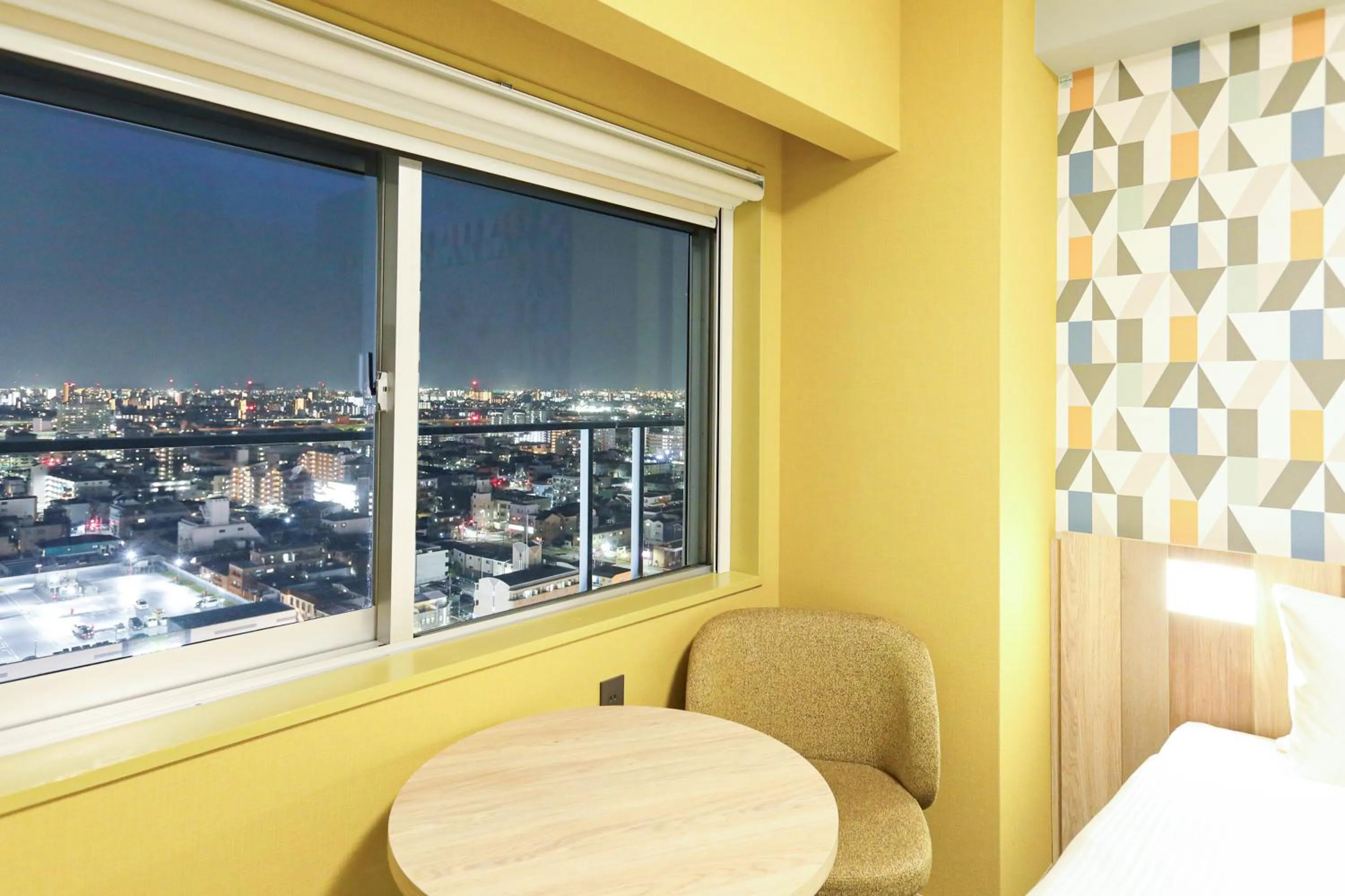 City view in Hiyori Hotel Osaka Suminoekoen Station