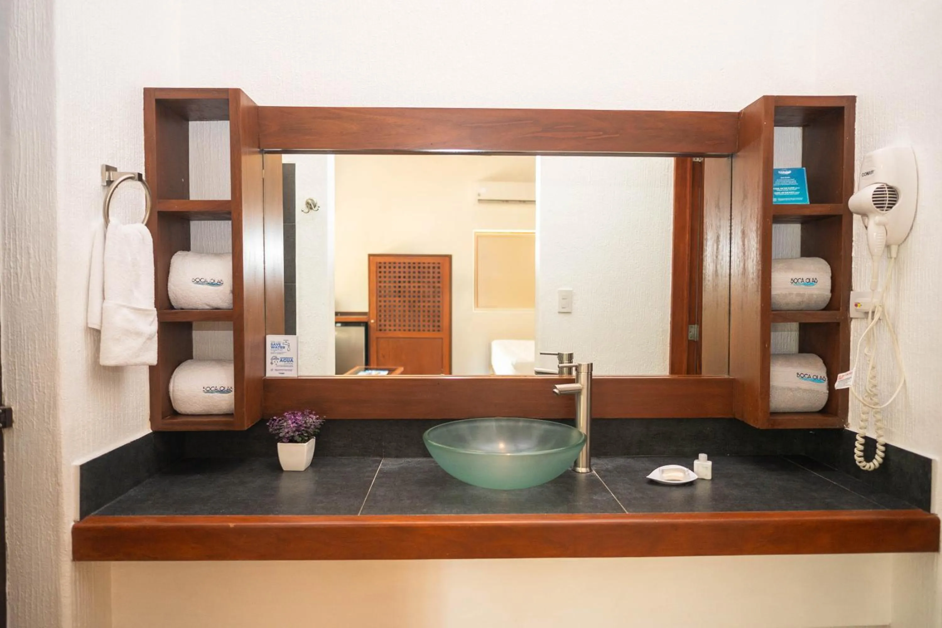 Boca Olas Resort Villas