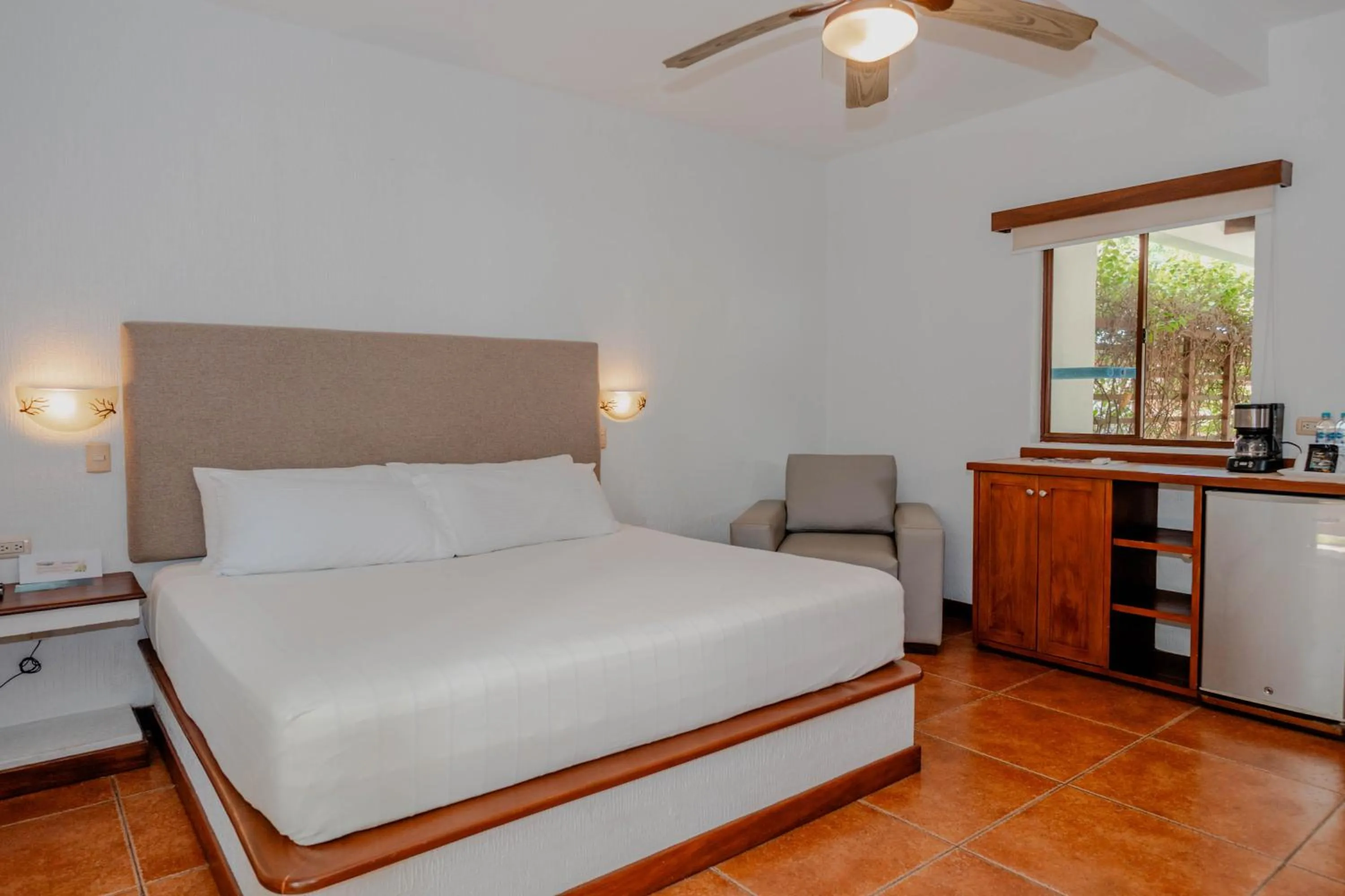 Bed in Boca Olas Resort Villas