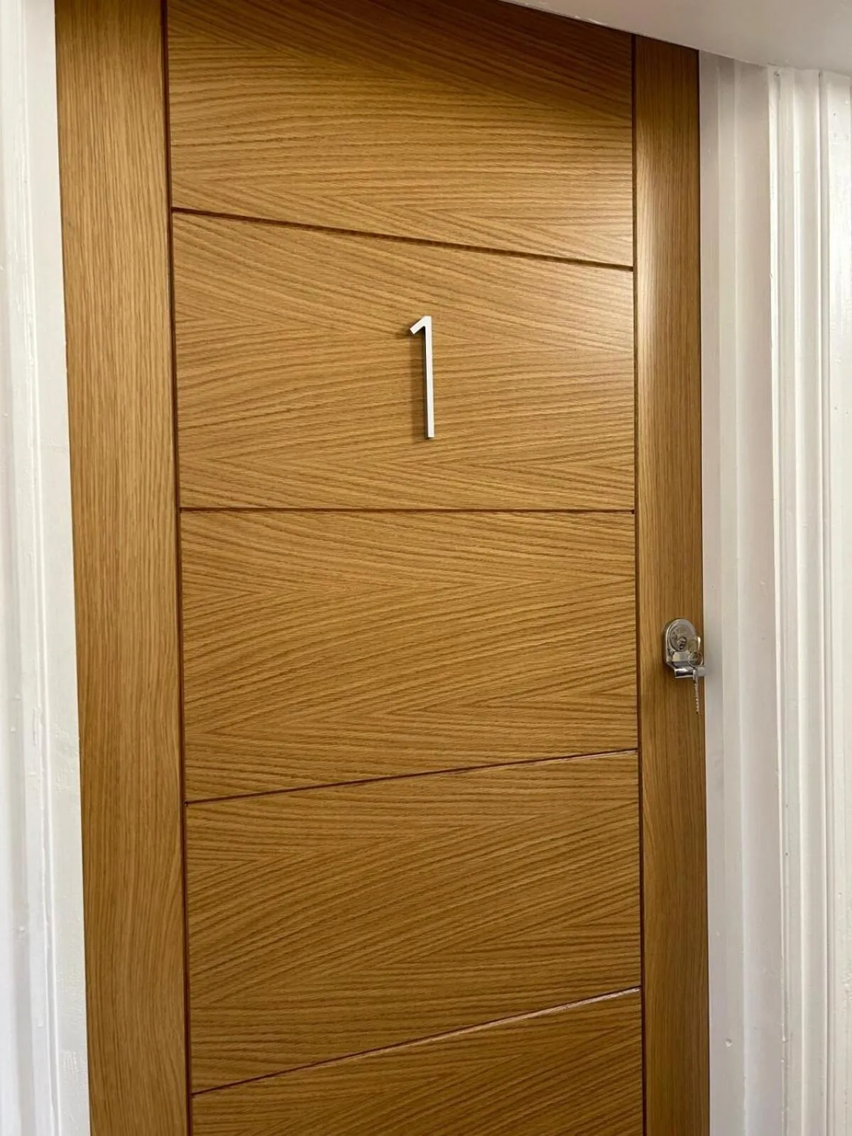 Stunning 2 Bedroom Apartment in Cheltenham!