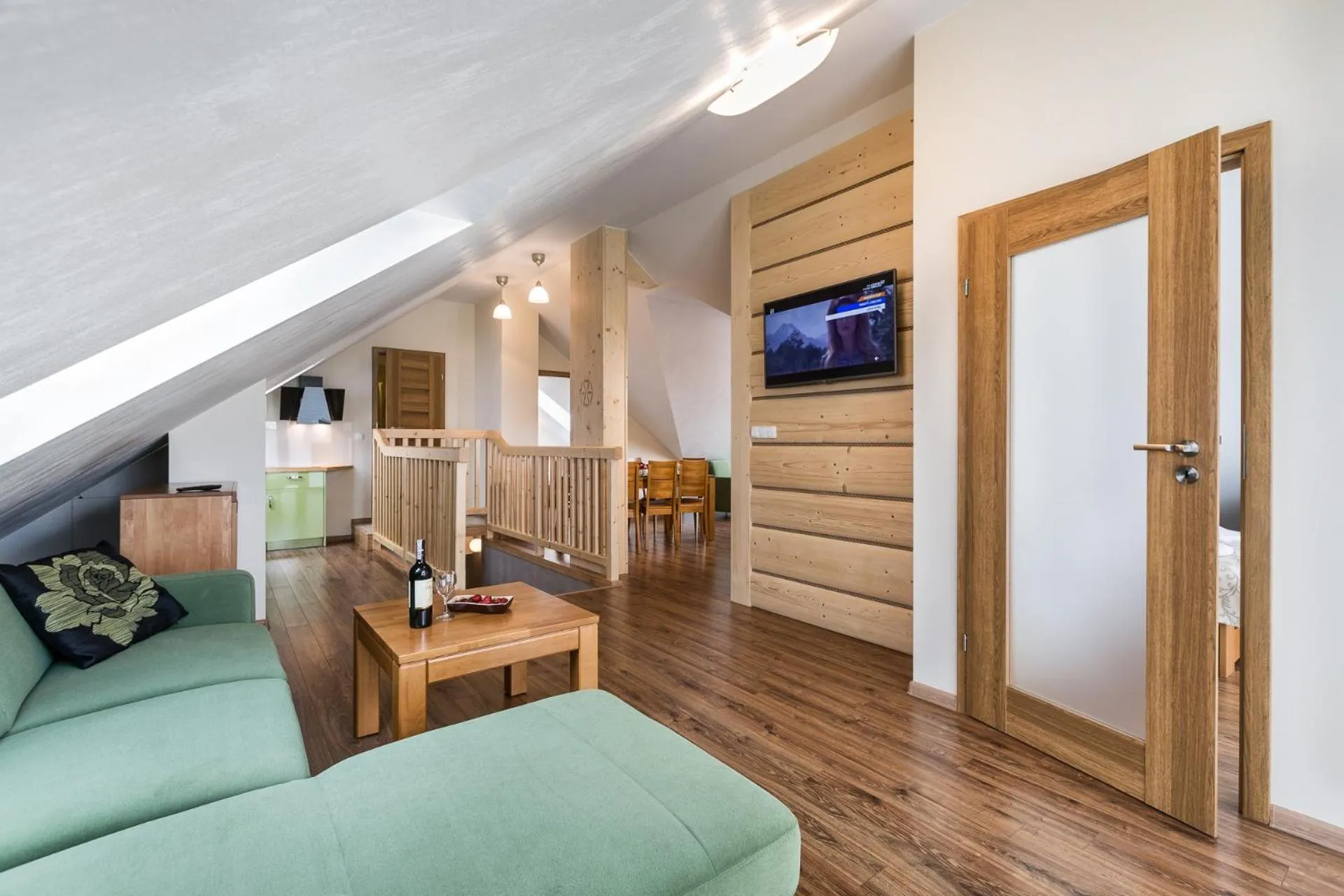 Communal lounge/ TV room in Smrekowa Polana Resort & Spa