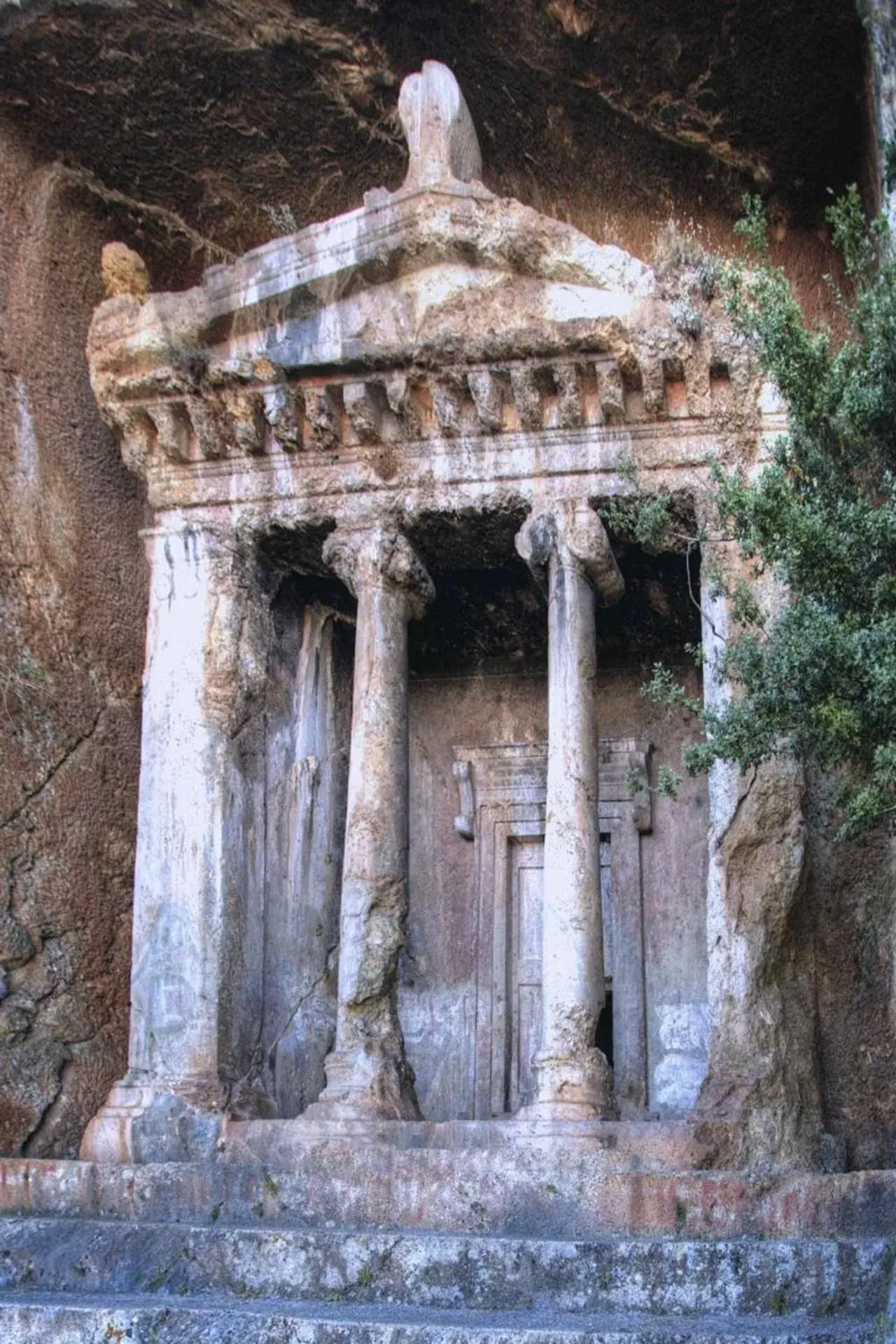 Landmark view in Uva Rooms Landmark view in Uva Rooms