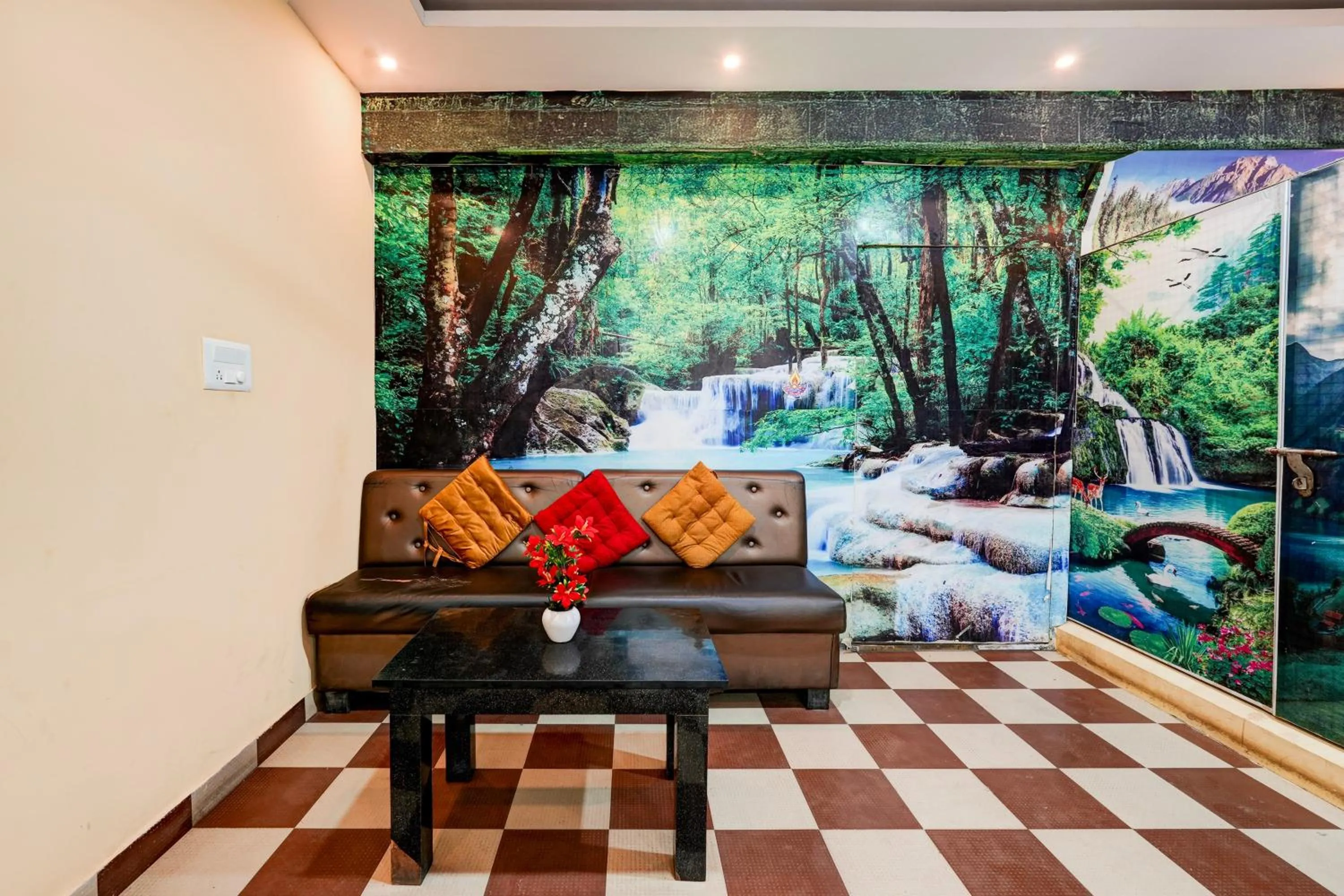 Lobby or reception in Super Hotel O Ganakkal Near BGS Hospital Junction Formerly Omkar Global Inn