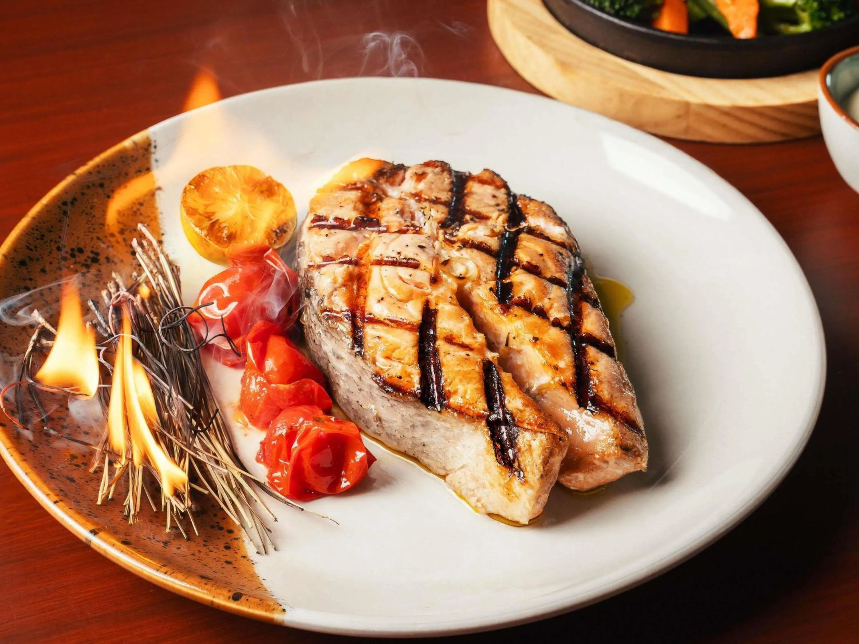 Restaurant/places to eat in Movenpick Hotel Centaurus Islamabad