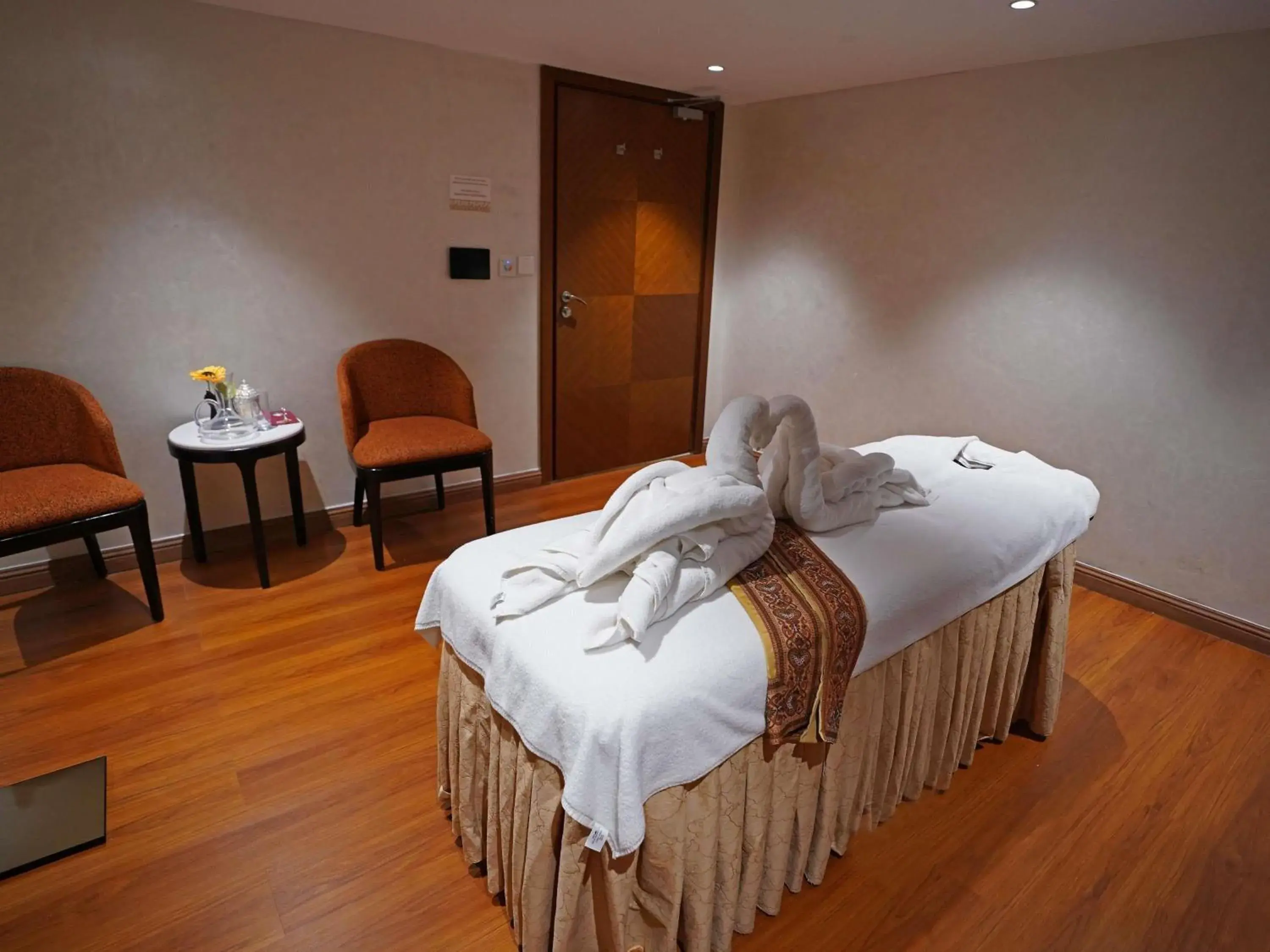 Spa and wellness centre/facilities, Bed in Movenpick Hotel Centaurus Islamabad Spa and wellness centre/facilities, Bed in Movenpick Hotel Centaurus Islamabad