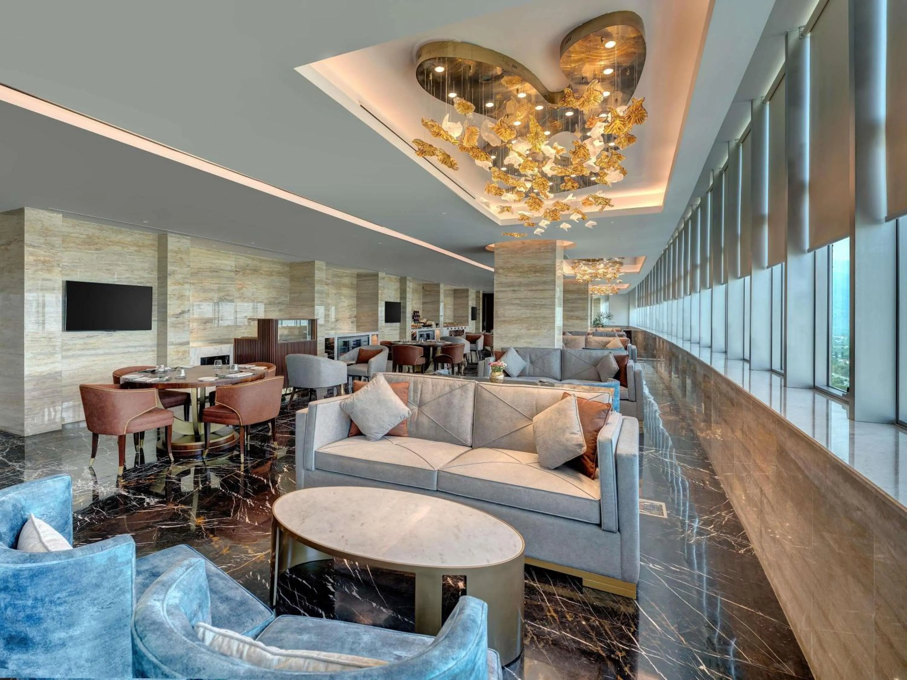 Restaurant/places to eat in Movenpick Hotel Centaurus Islamabad