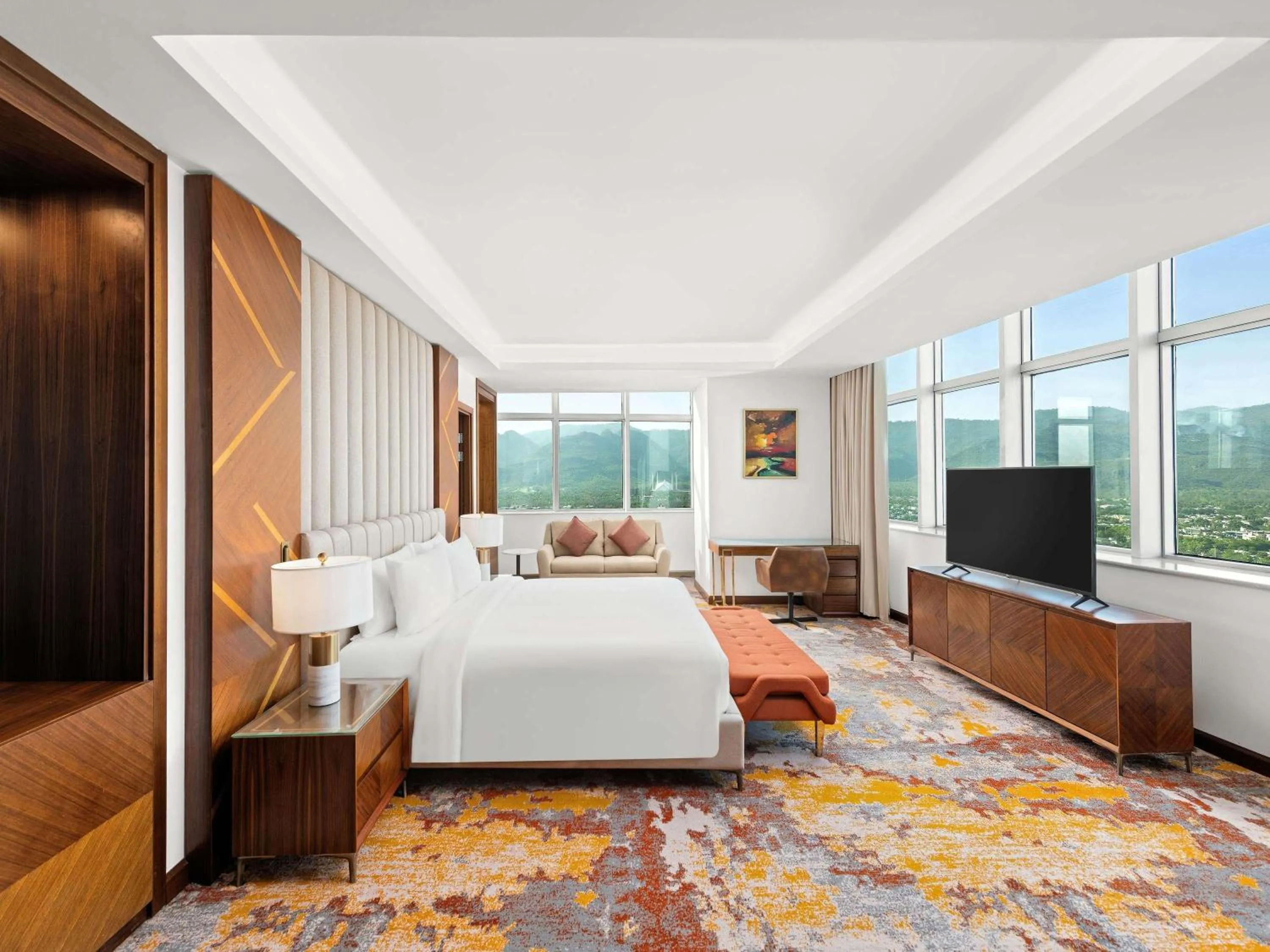 Bedroom, Bed in Movenpick Hotel Centaurus Islamabad