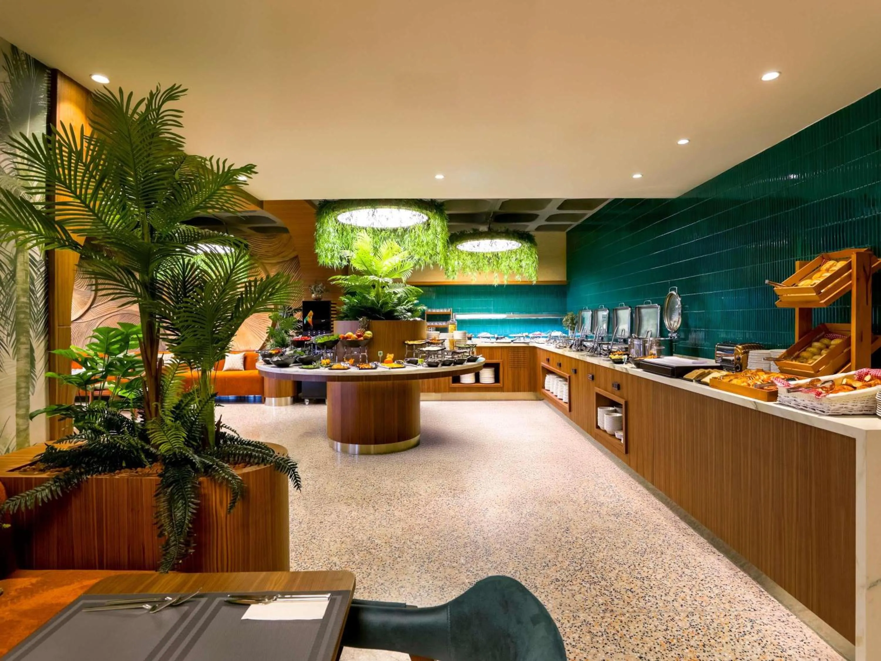 Restaurant/places to eat in ibis Styles Istanbul Kurtkoy