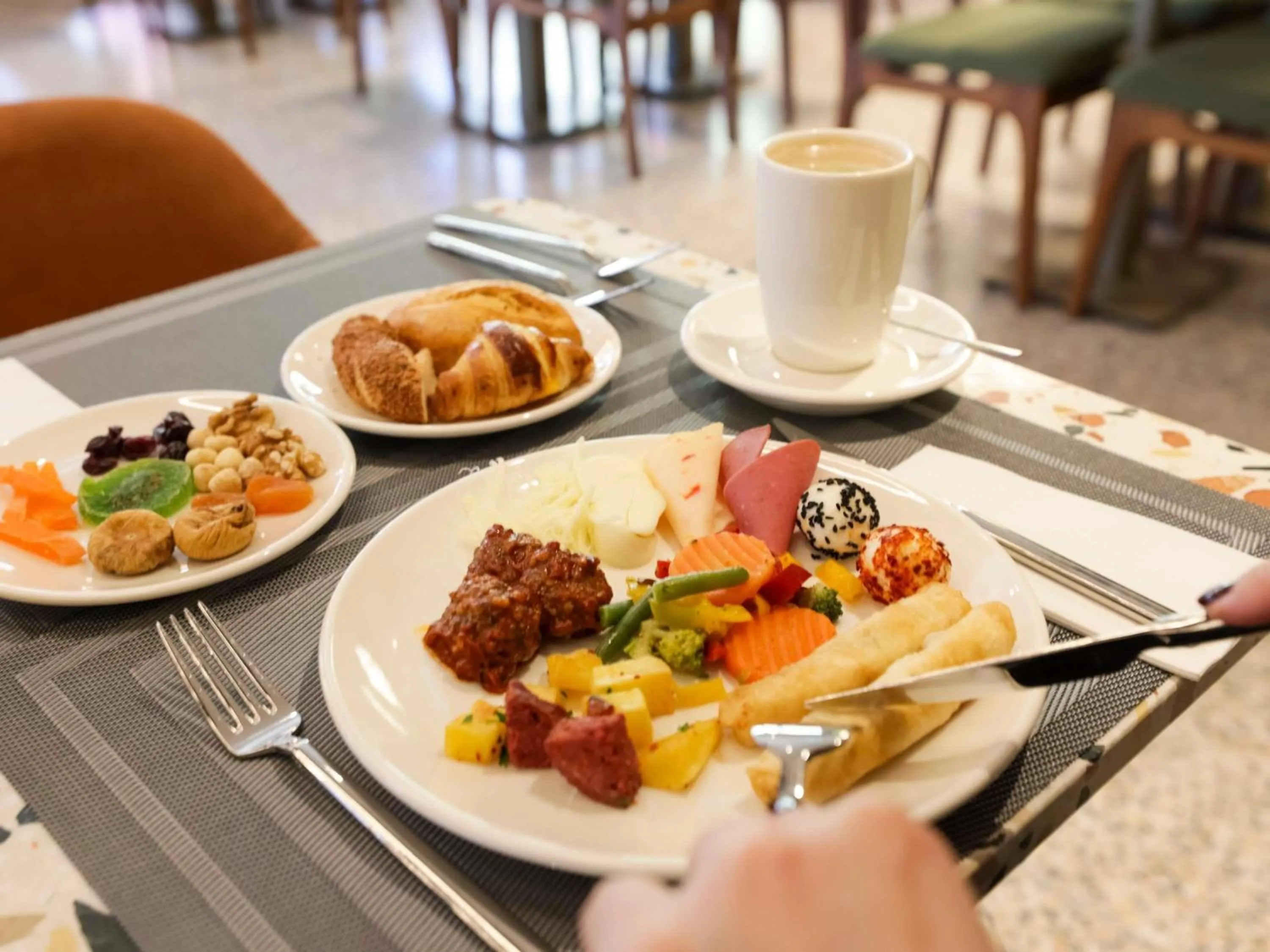 Restaurant/places to eat in ibis Styles Istanbul Kurtkoy