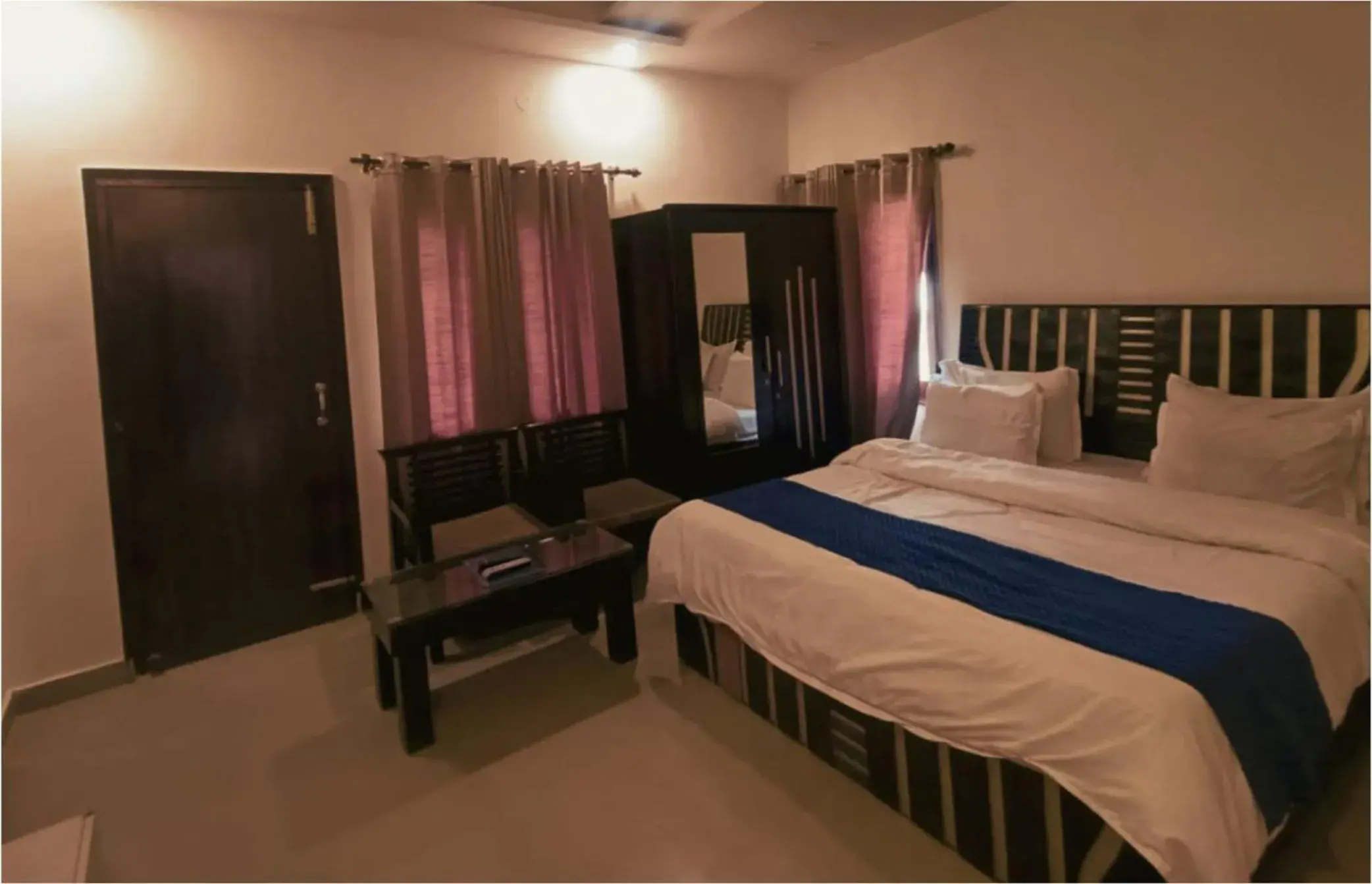 Bed in Hotel Wild Rose - Dalhousie Bed in Hotel Wild Rose - Dalhousie