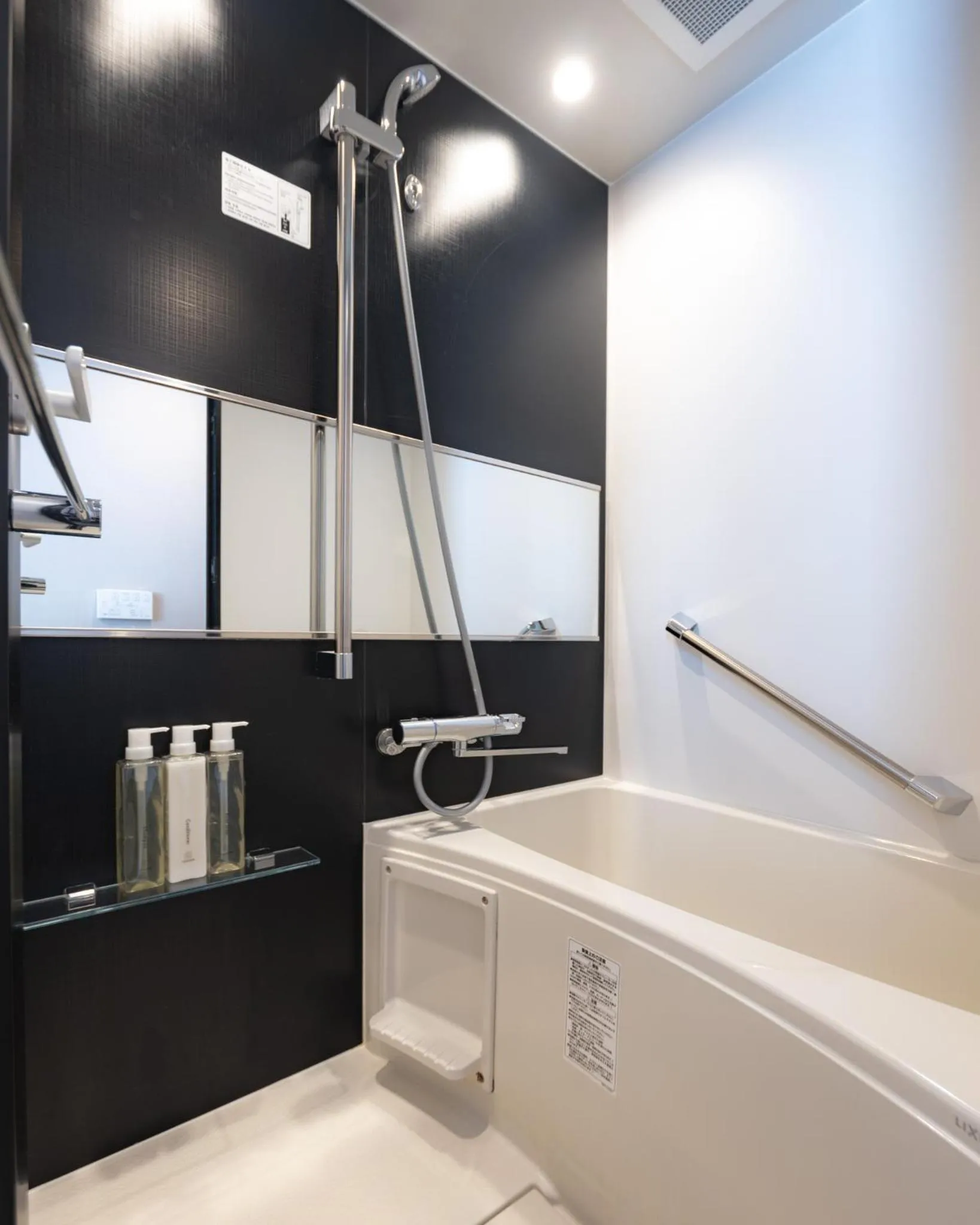 Double Room - single occupancy in THE BASEMENT HOTEL OsakaHonmachi