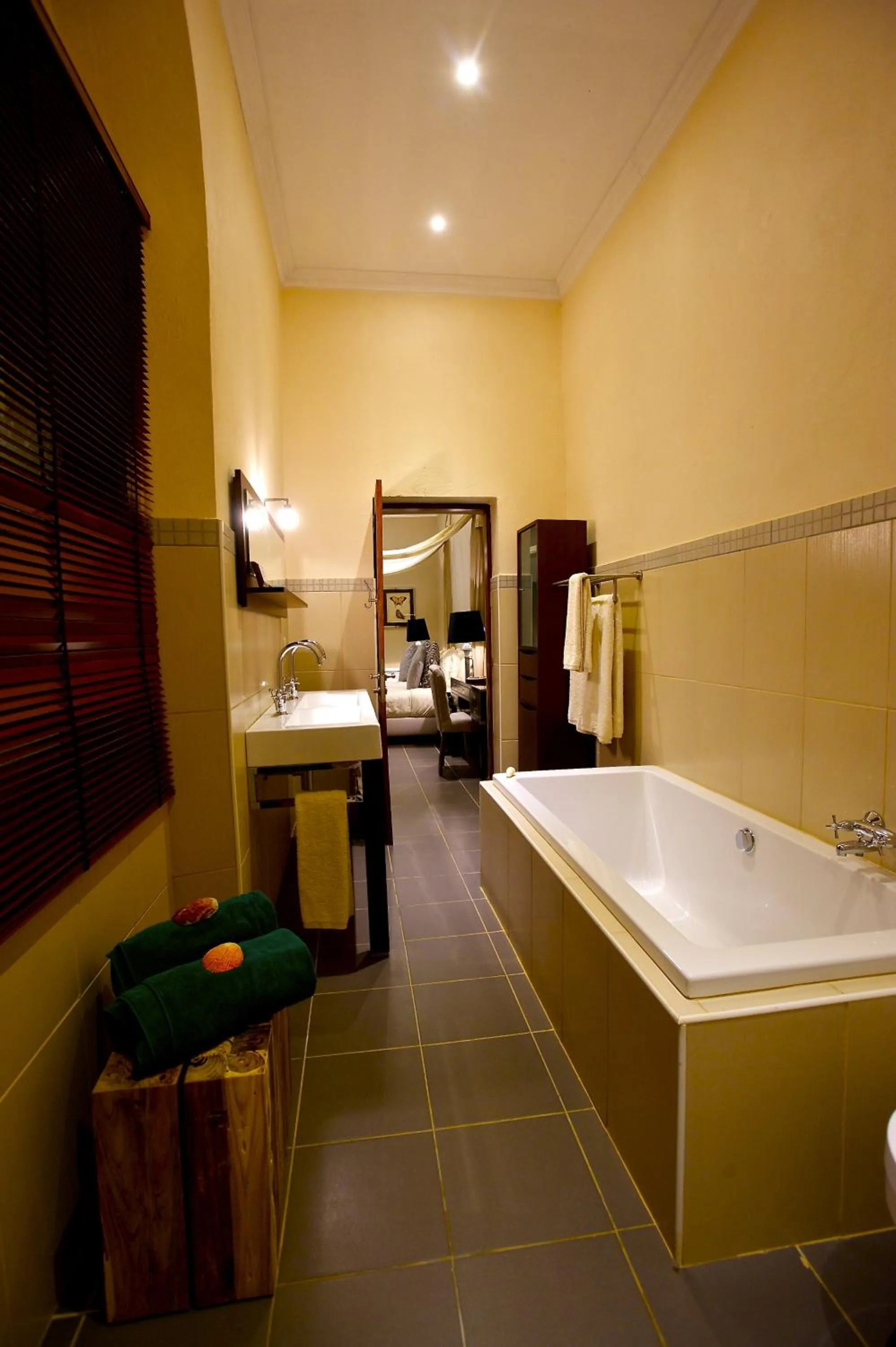 Shower in Belo Monte Hotel and Museum