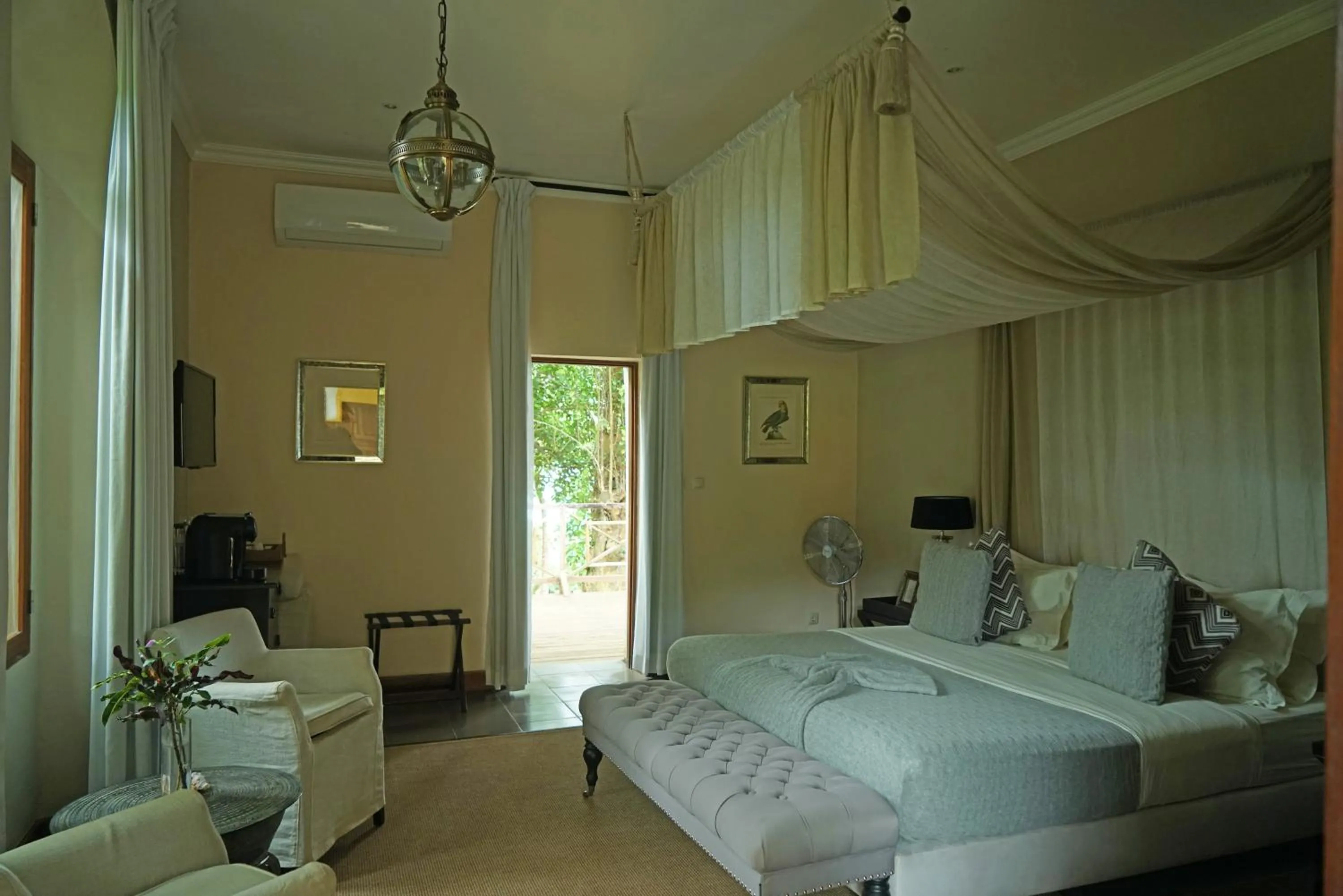 Bedroom in Belo Monte Hotel and Museum