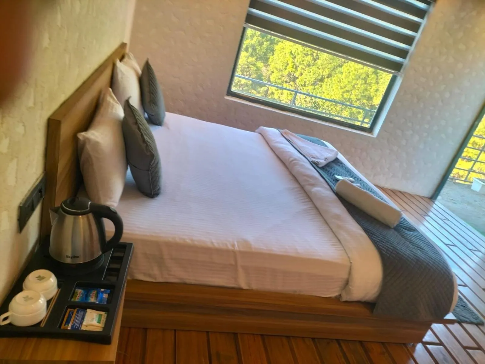 Bedroom, Bed in Anupraas Resort