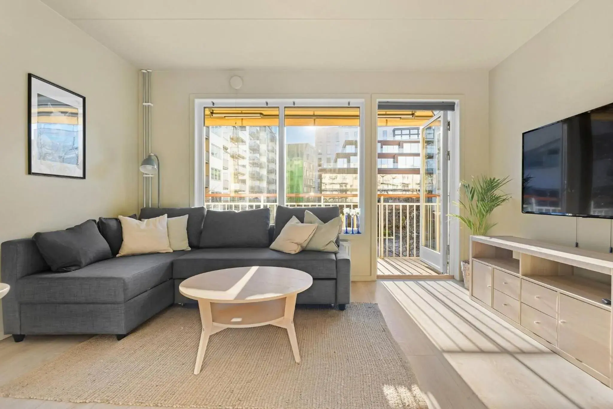 Charming Oslo Apartment with Balcony Rooftop Access Charming Oslo Apartment with Balcony Rooftop Access